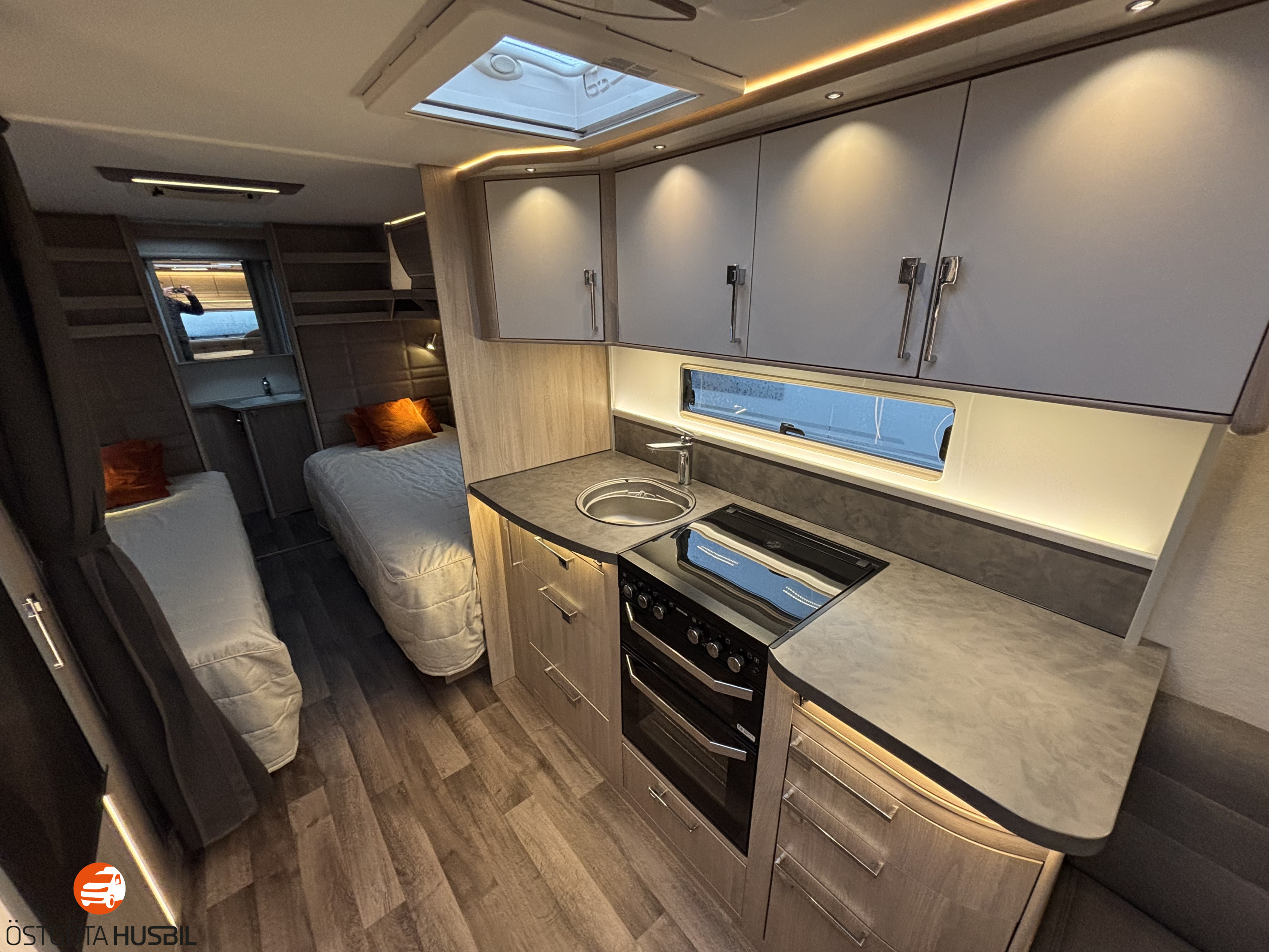 Produktbild 1 - KABE ROYAL 740 TDL KS / ENKELBÄDDAR  2021