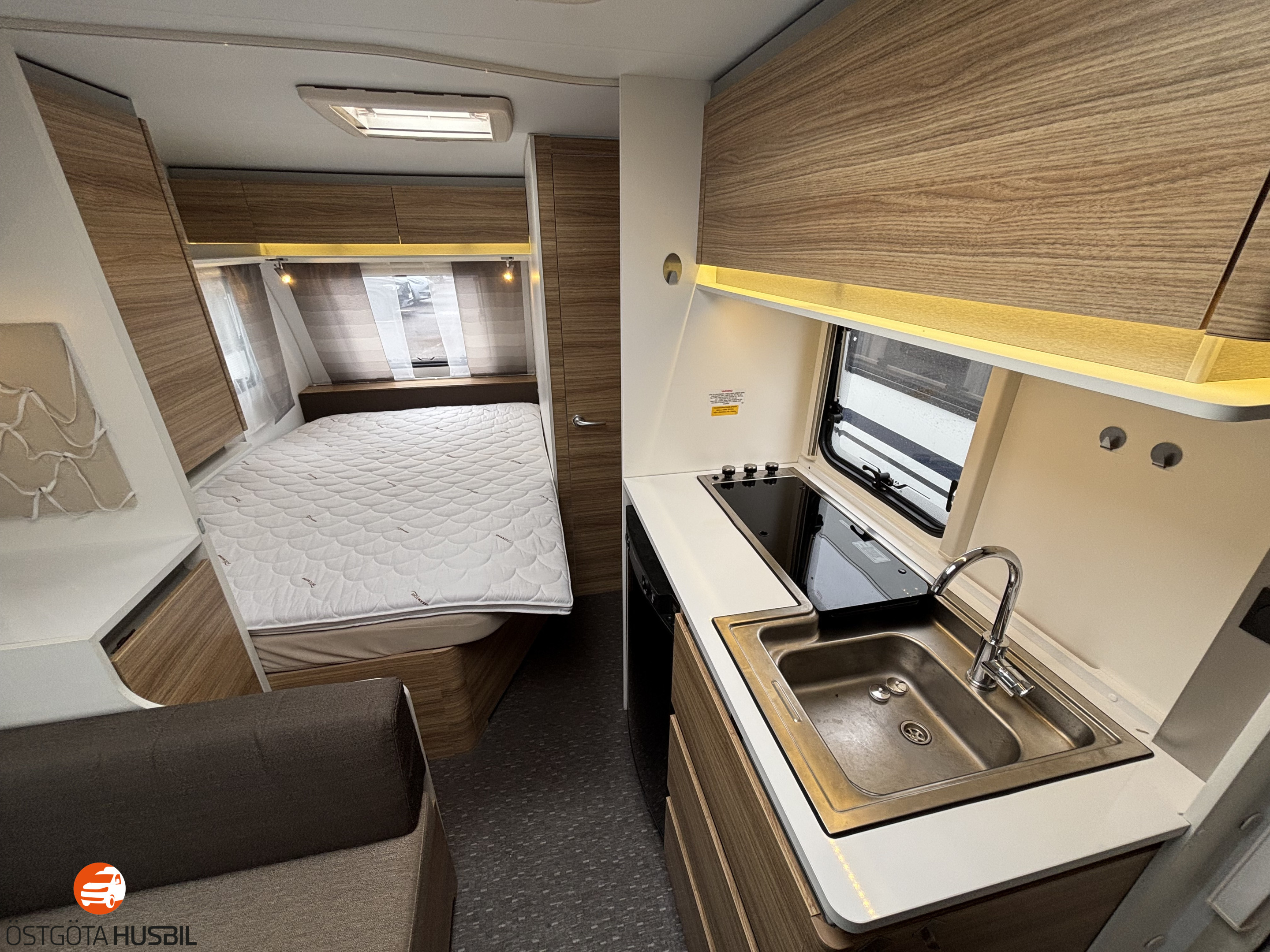 Produktbild 1 - Adria ALTEA 432PX // SOLPANEL // GOLVVÄRME 2016