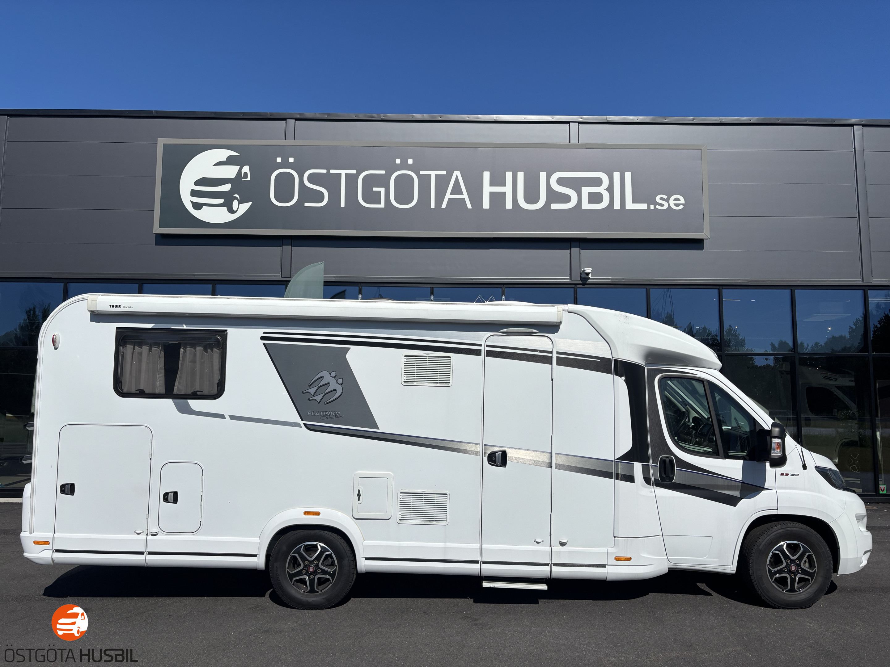 Produktbild 1 - Knaus SKY 700 MEG PLATINUM // AUT // 160HK // ENKE