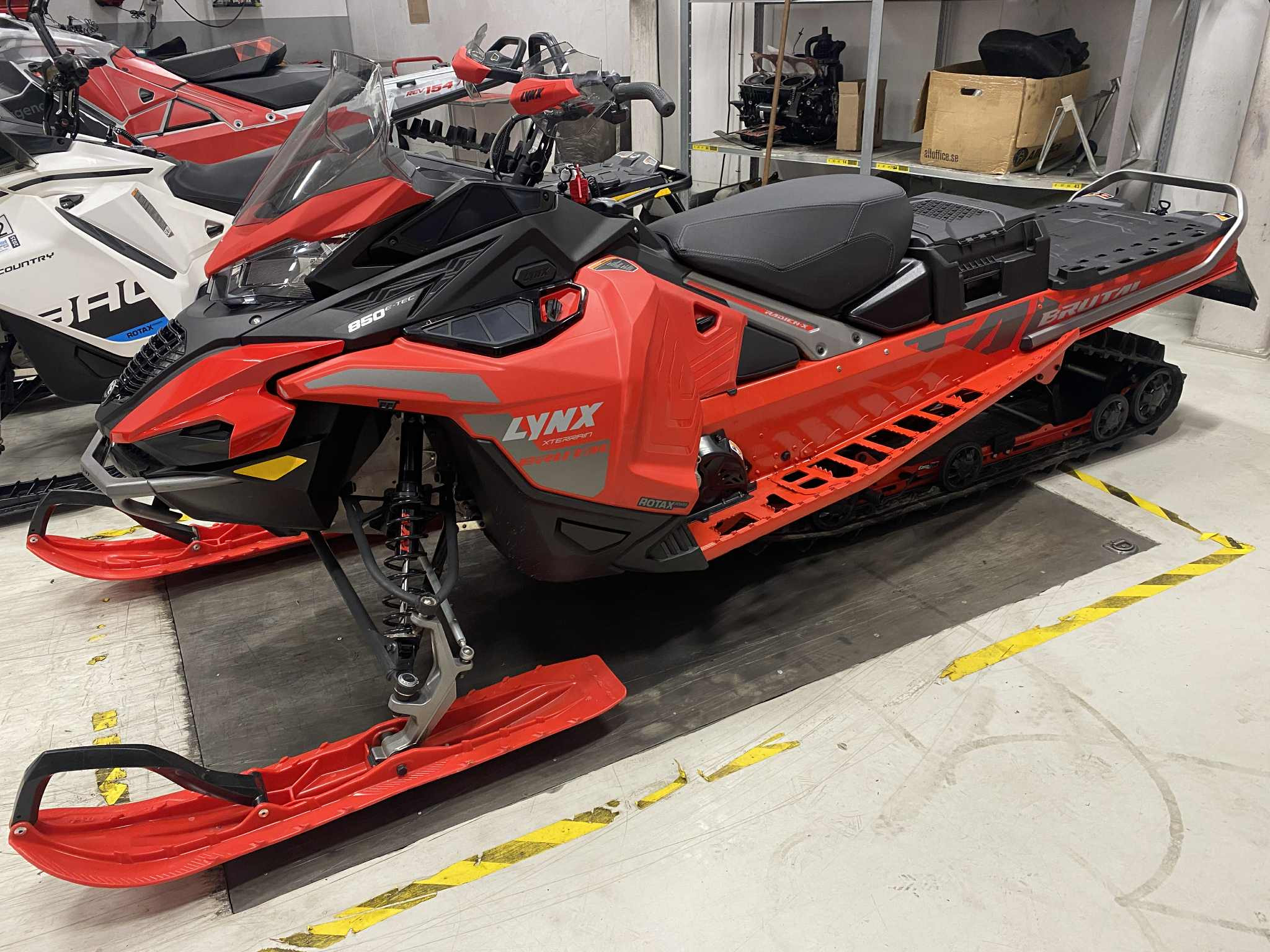 Produktbild 1 - Lynx XTERRAIN BRUTAL 850 E-TEC 2023