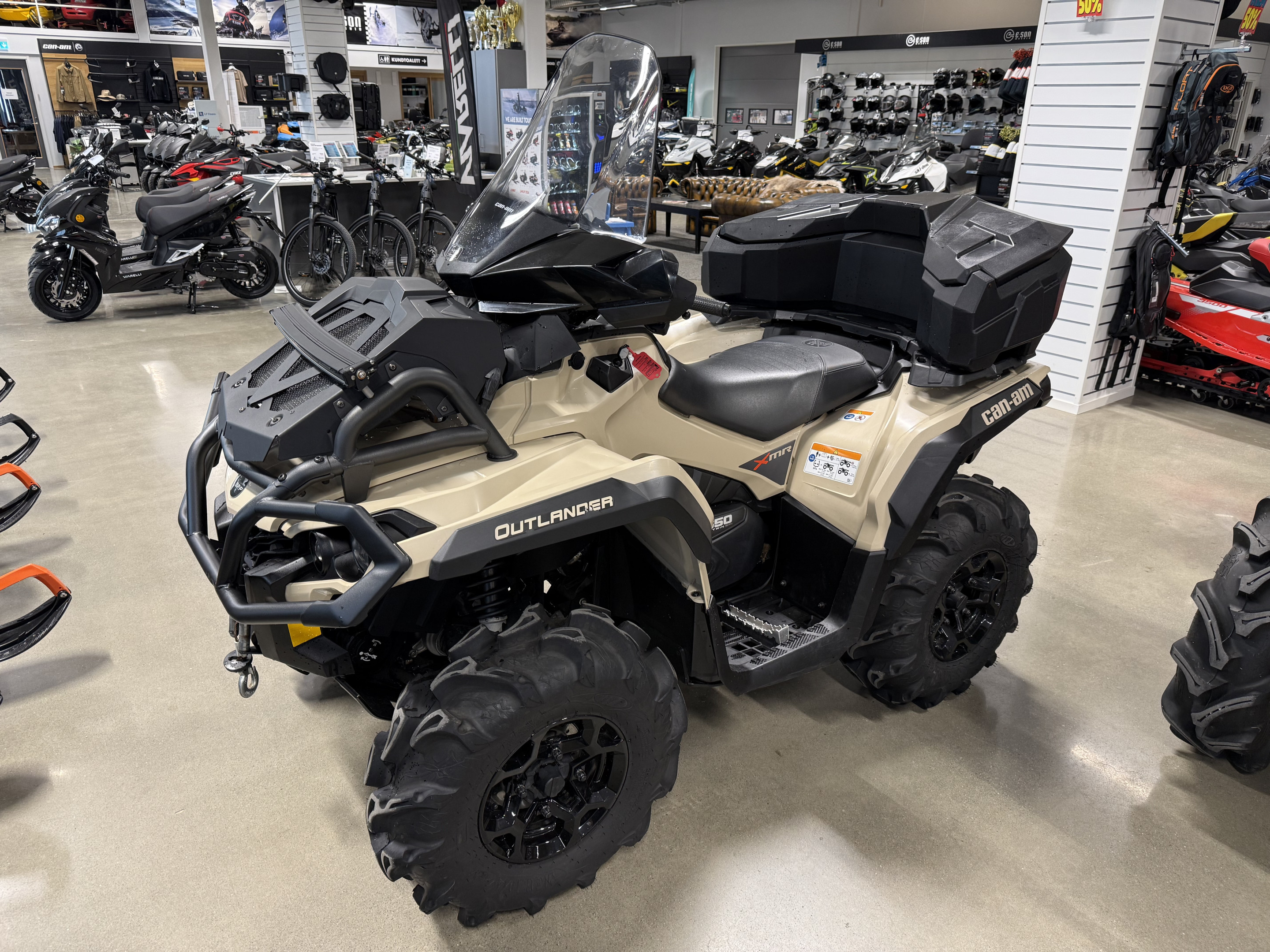 Produktbild 1 - Can-Am OUTLANDER 650 XMR MOMSAD 2022