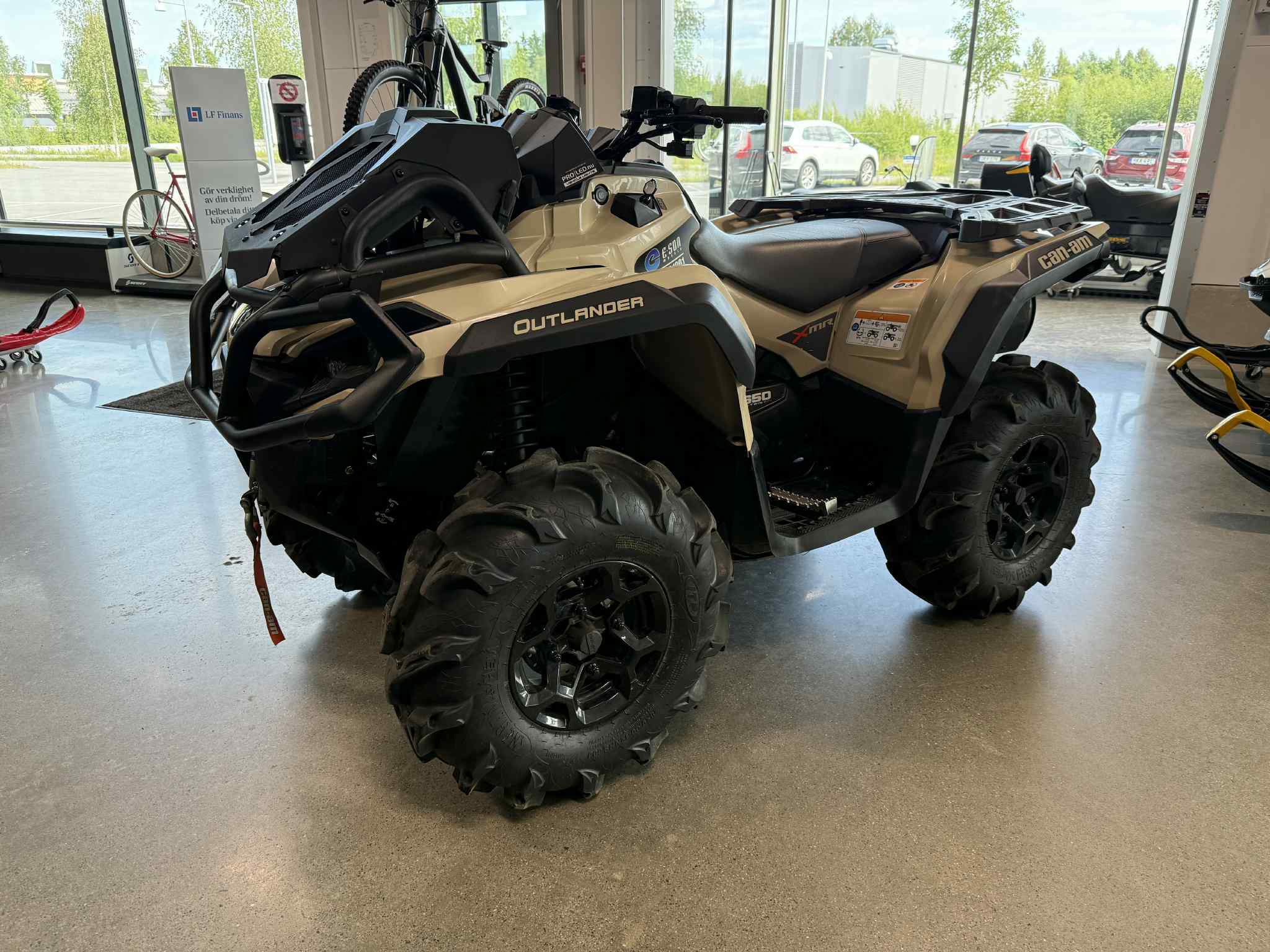 Produktbild 1 - Can-Am OUTLANDER 650 XMR 2023
