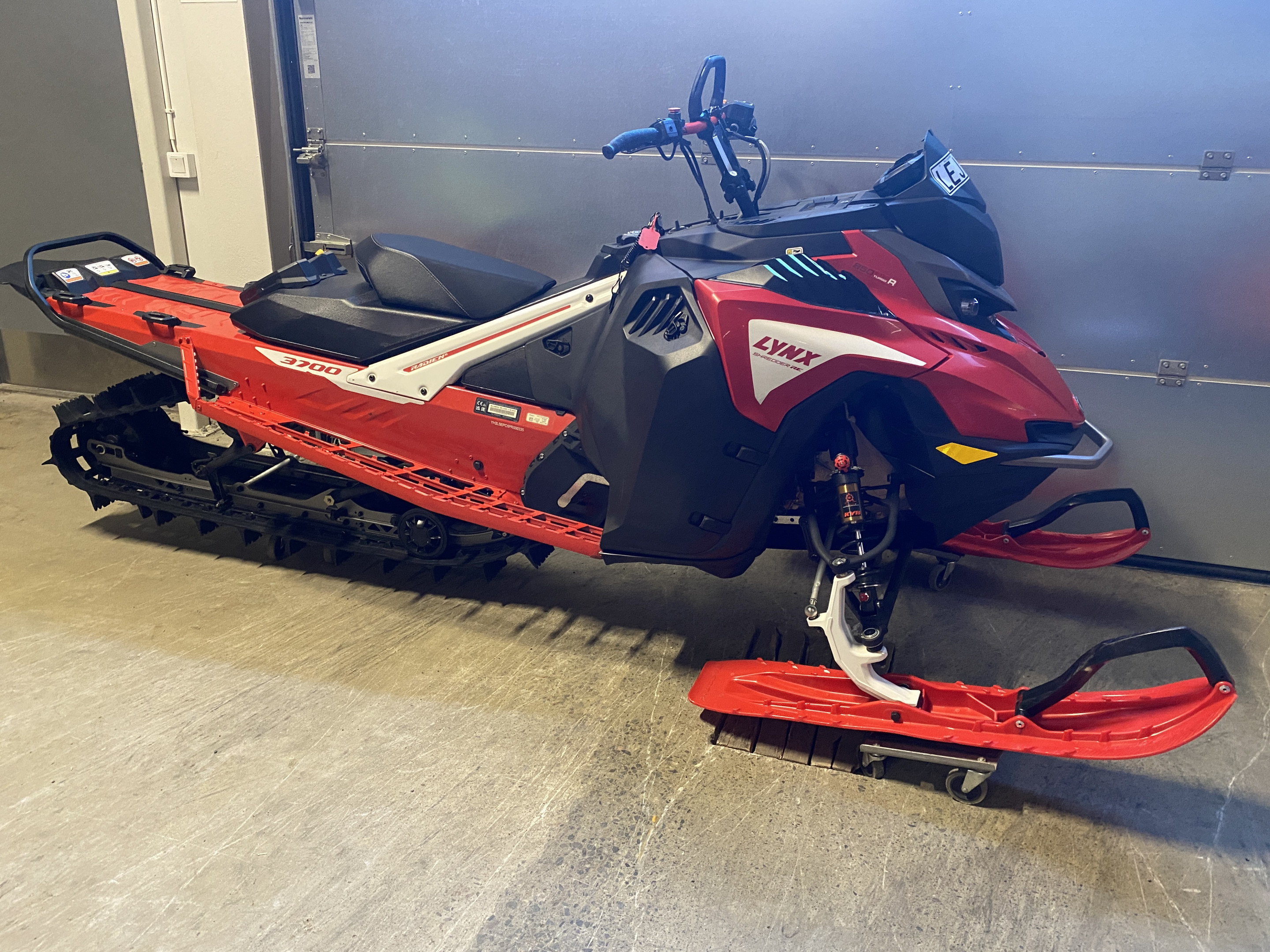 Produktbild 1 - Lynx SHREDDER RE 3700 850 E-TEC Turbo R 2023