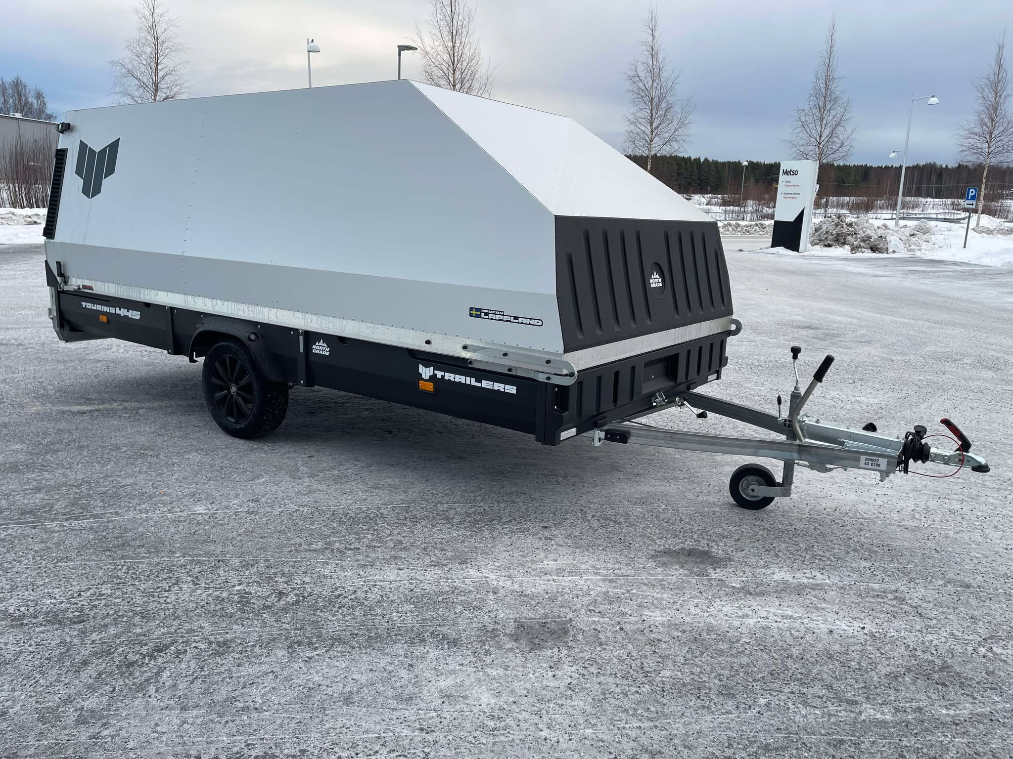 Produktbild 1 - Northgrade 445 TX / TXi med kåpa 2026