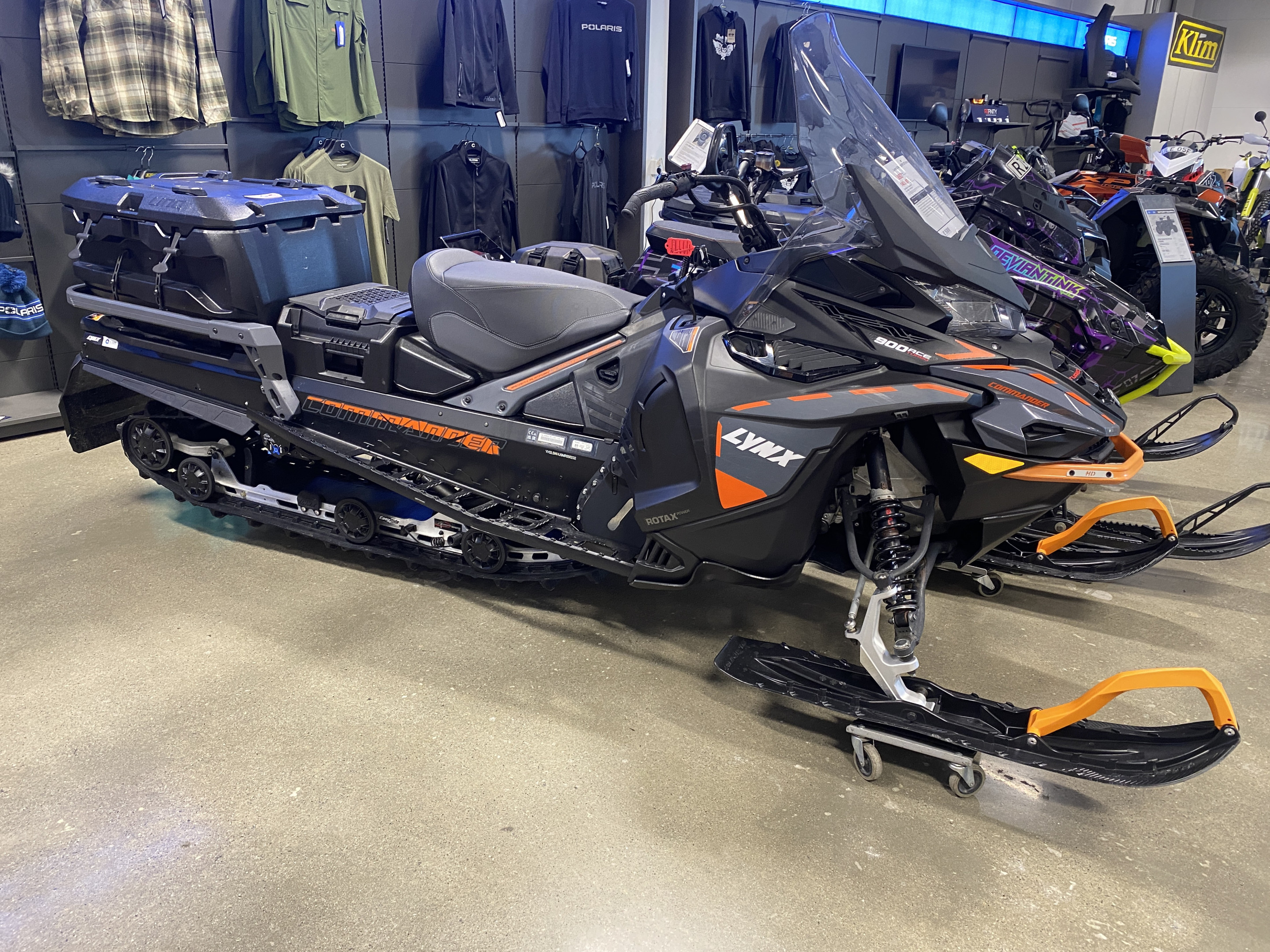 Produktbild 1 - Lynx COMMANDER STD 900 ACE TURBO 150hk MOMS 2021