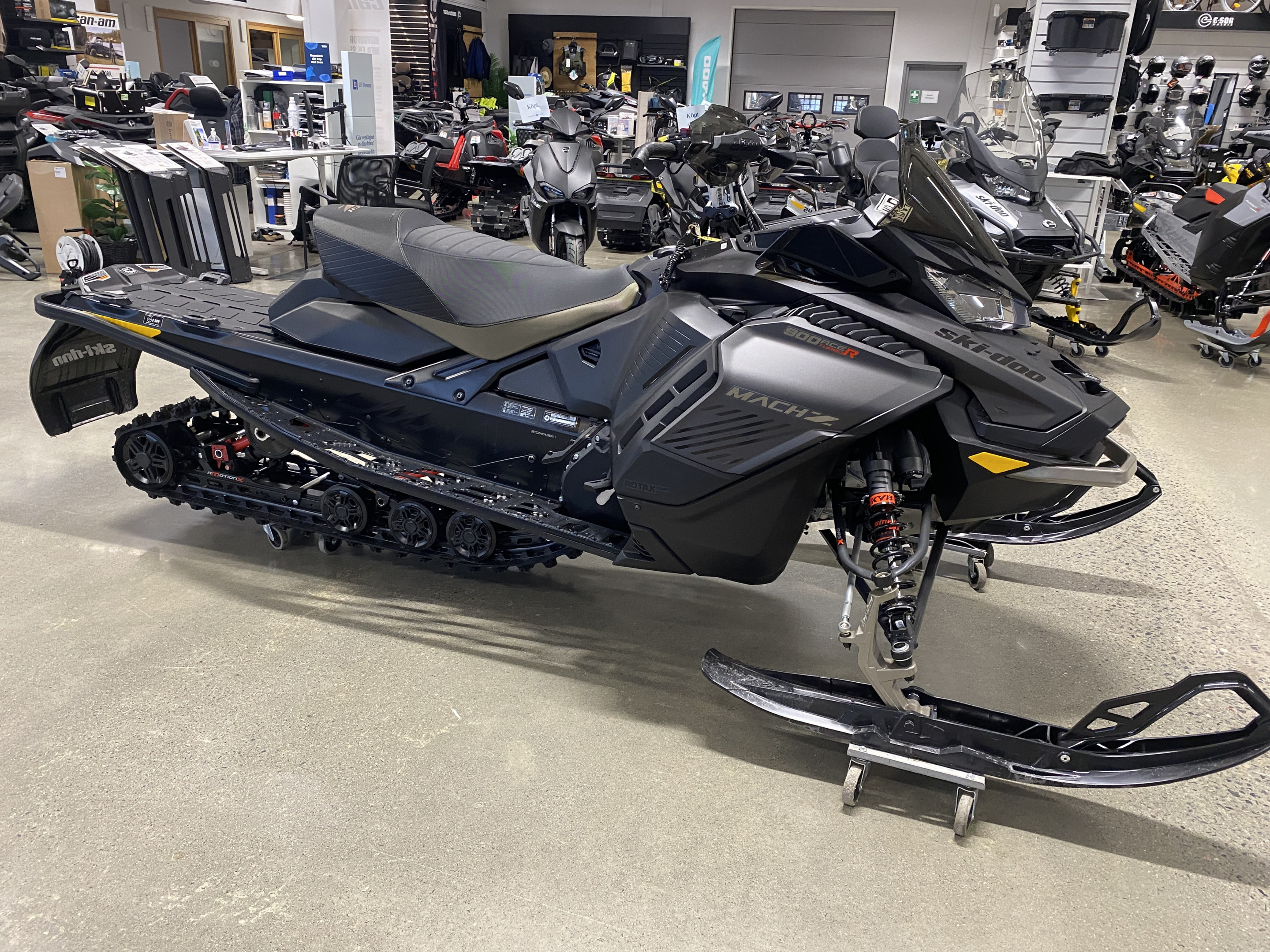 Produktbild 1 - Ski-doo MACH Z 900 ACE TURBO R 2022