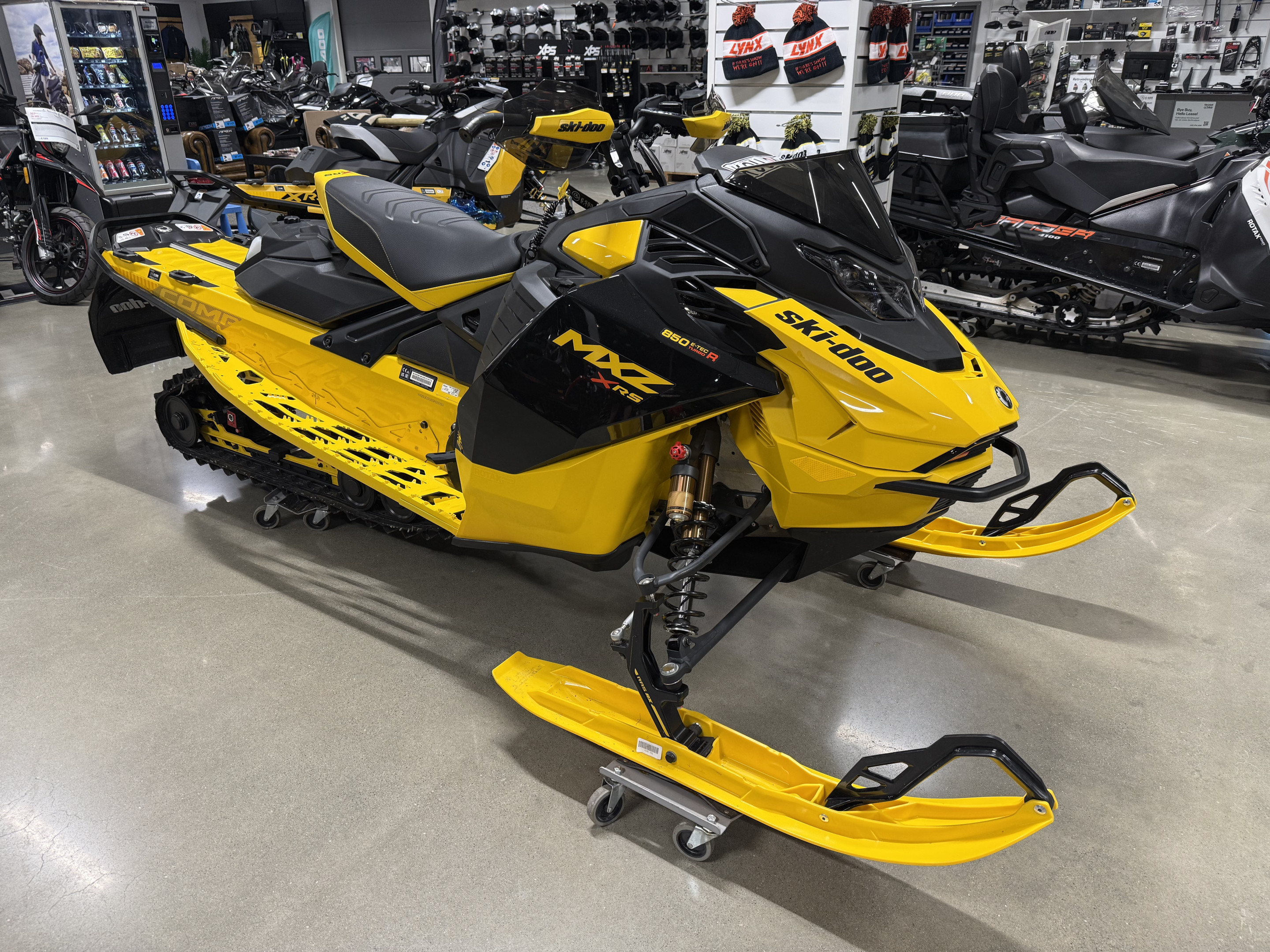 Produktbild 1 - Ski-doo MXZ X-RS Competition 850 E-TEC TURBO 10.25" 41mm Ice Cobra 2025