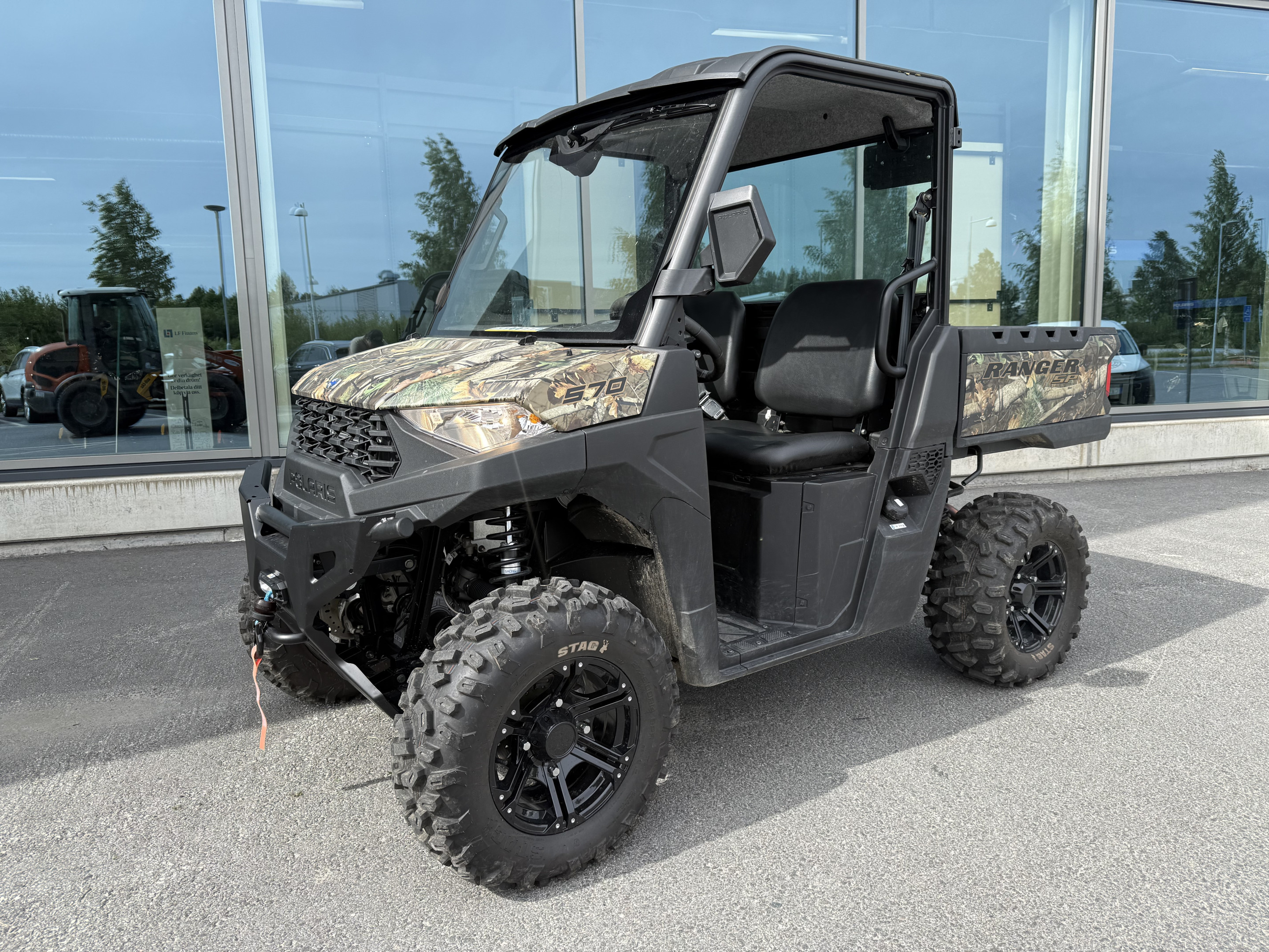 Produktbild 1 - Polaris Ranger 570 EPS Hunter SE T1A UTRUSTAD MOMS