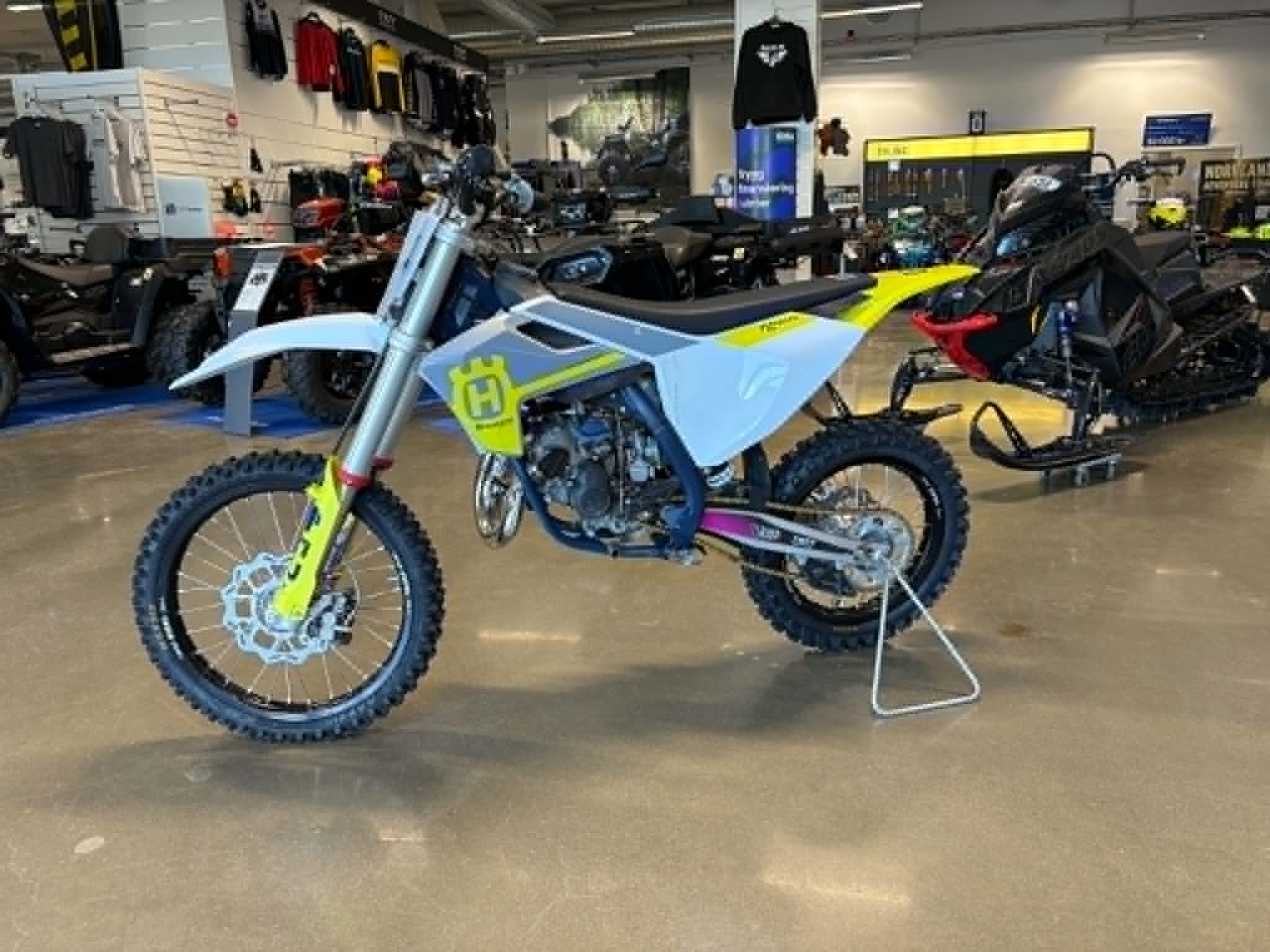 Produktbild 1 - Husqvarna TC 85 19/16 2024