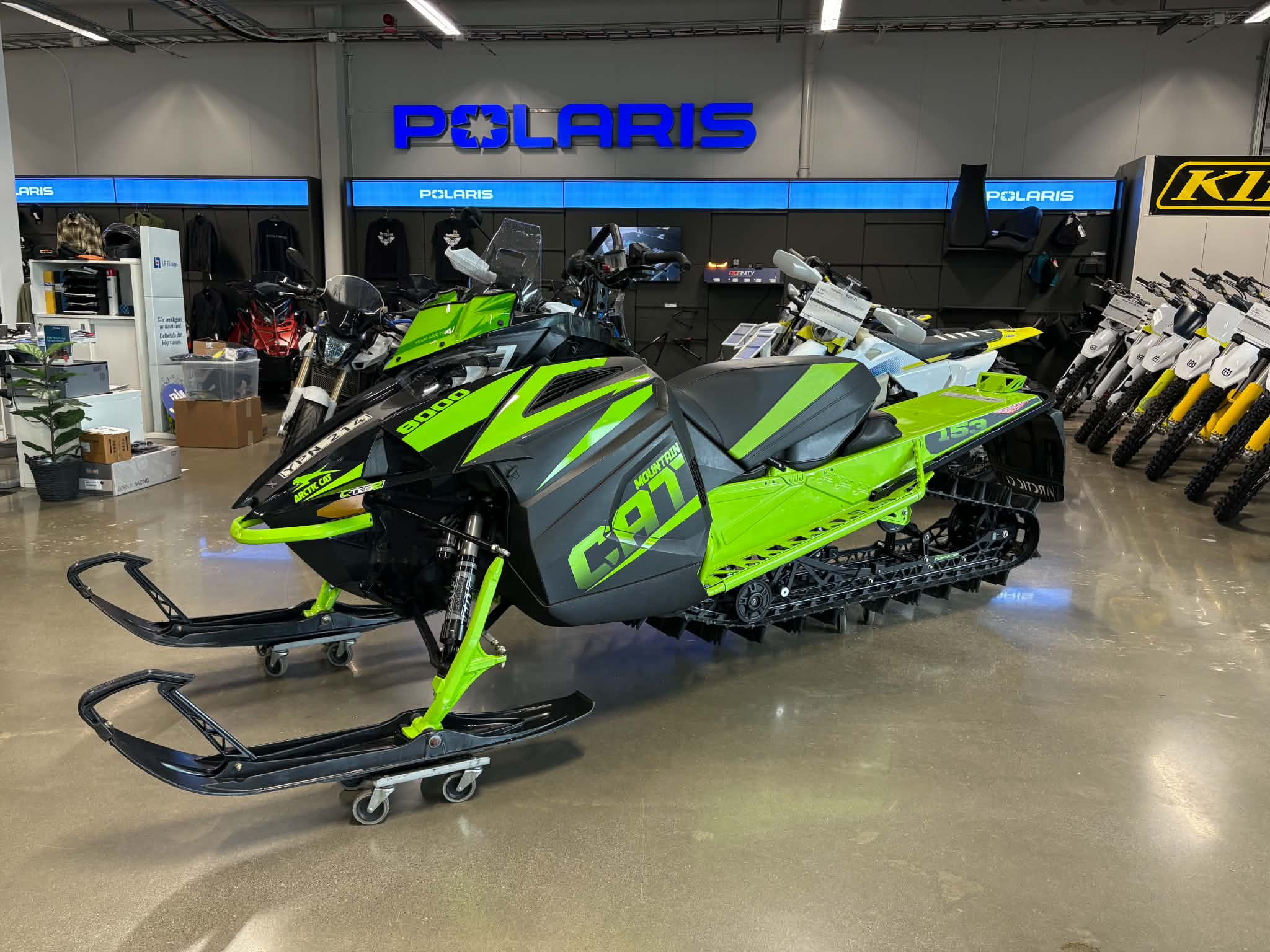 Produktbild 1 - Arctic Cat M 8000 MOUNTAIN CAT 153 2018