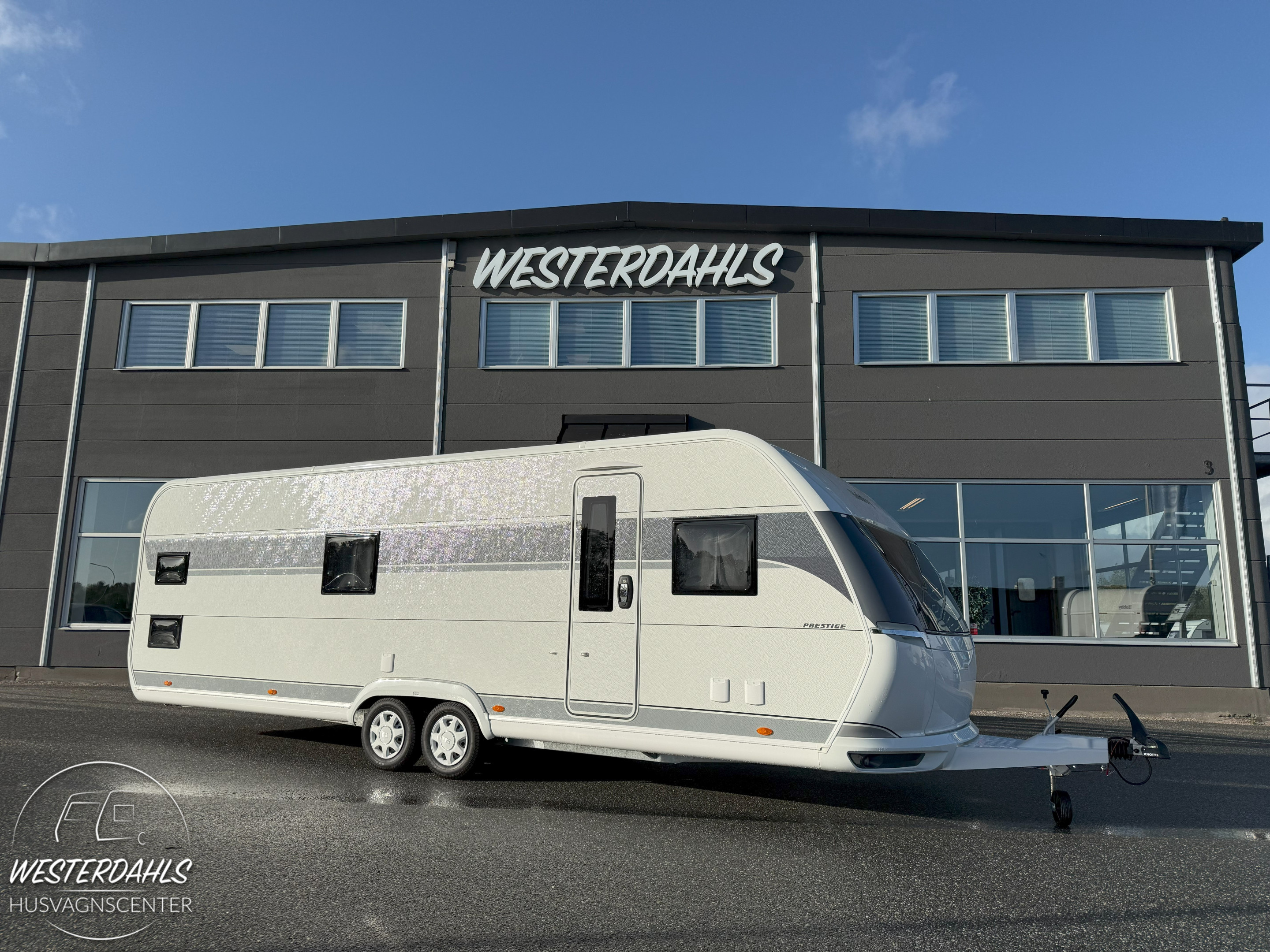 Produktbild 1 - Hobby 720 KWFU Prestige 2026