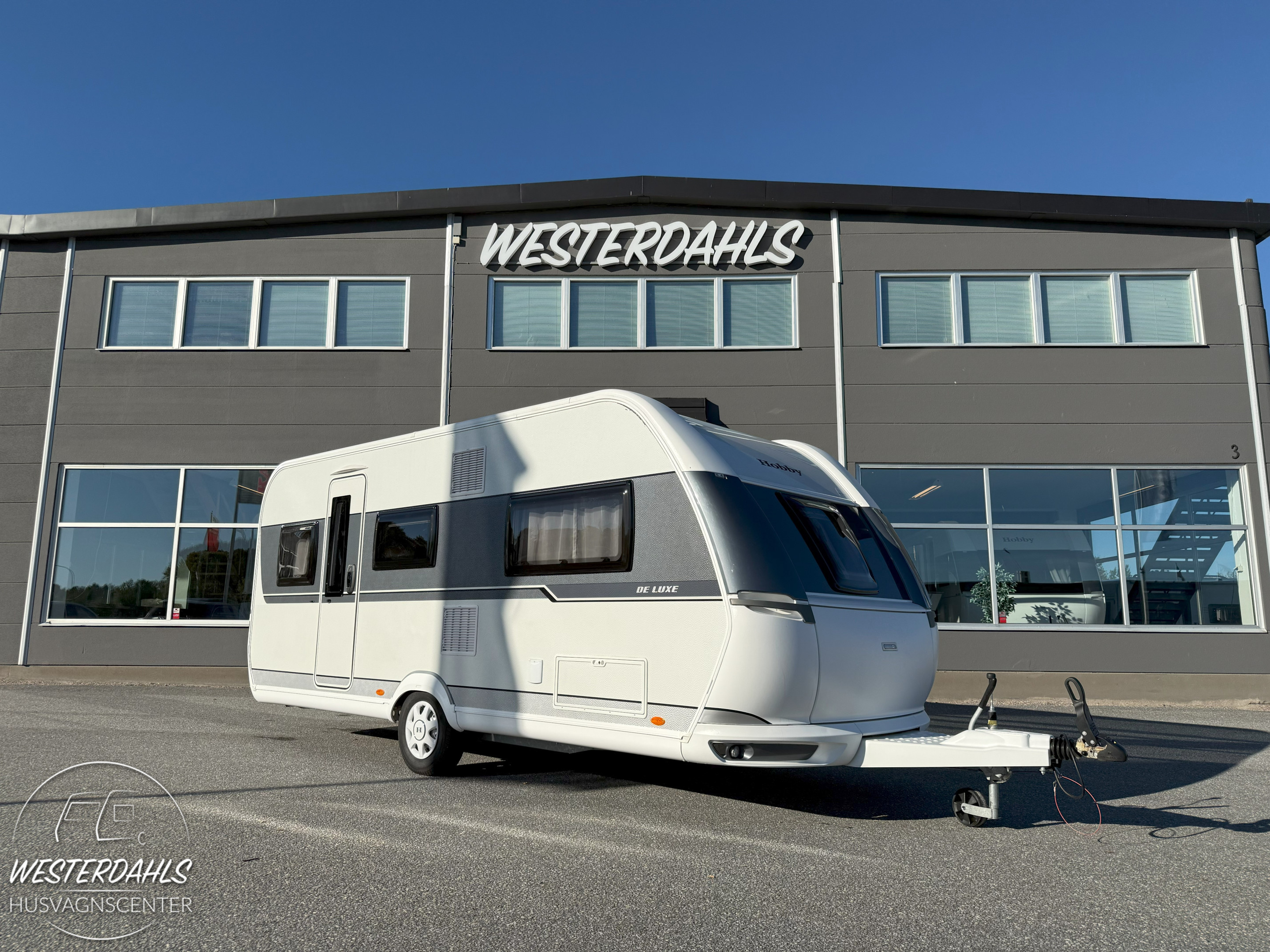 Produktbild 1 - Hobby 495 UL De Luxe (Förtält) 2020