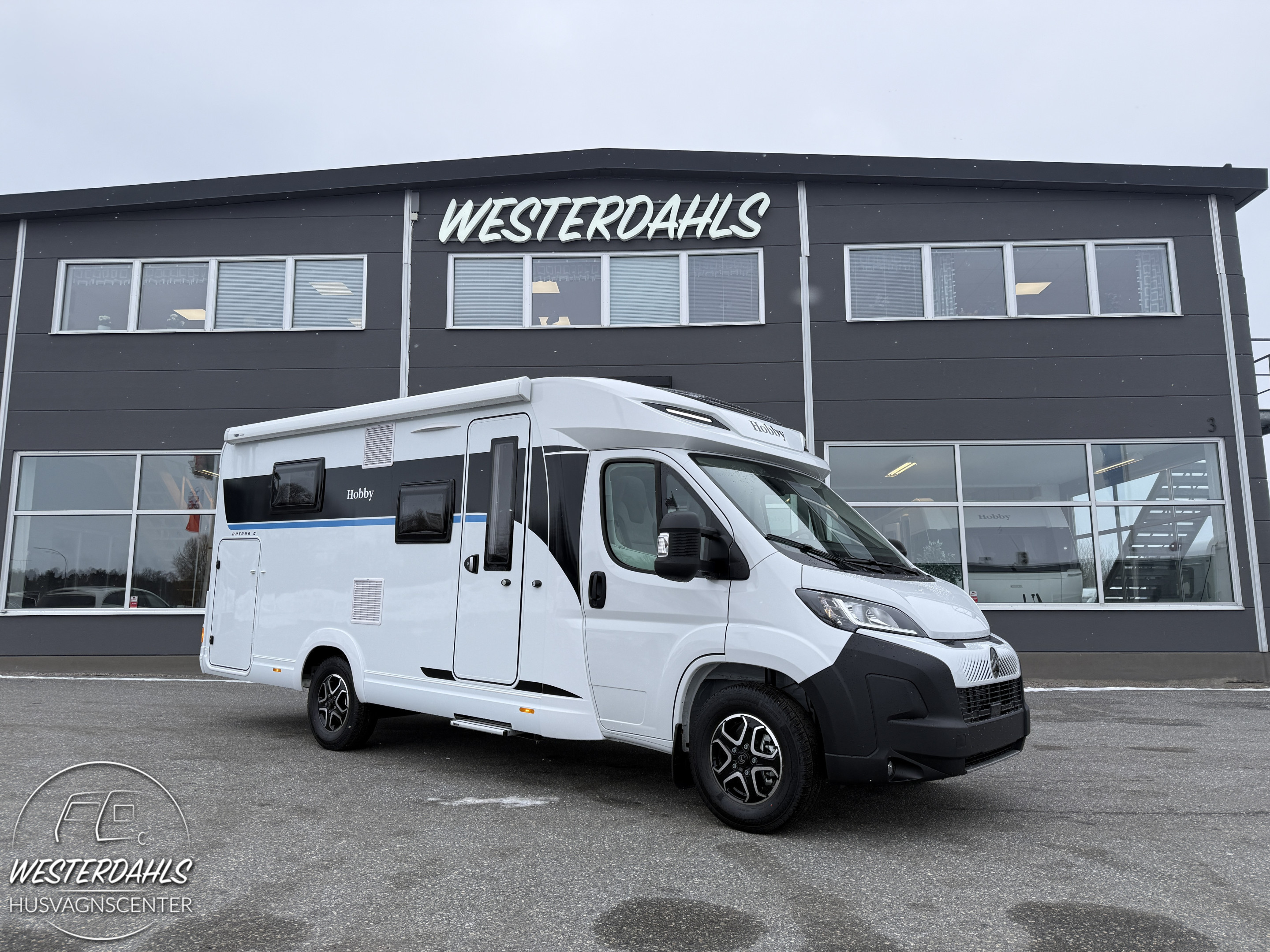 Produktbild 1 - Hobby ONTOUR C 700 GQ (Inkl. Solcell, Litiumbatter