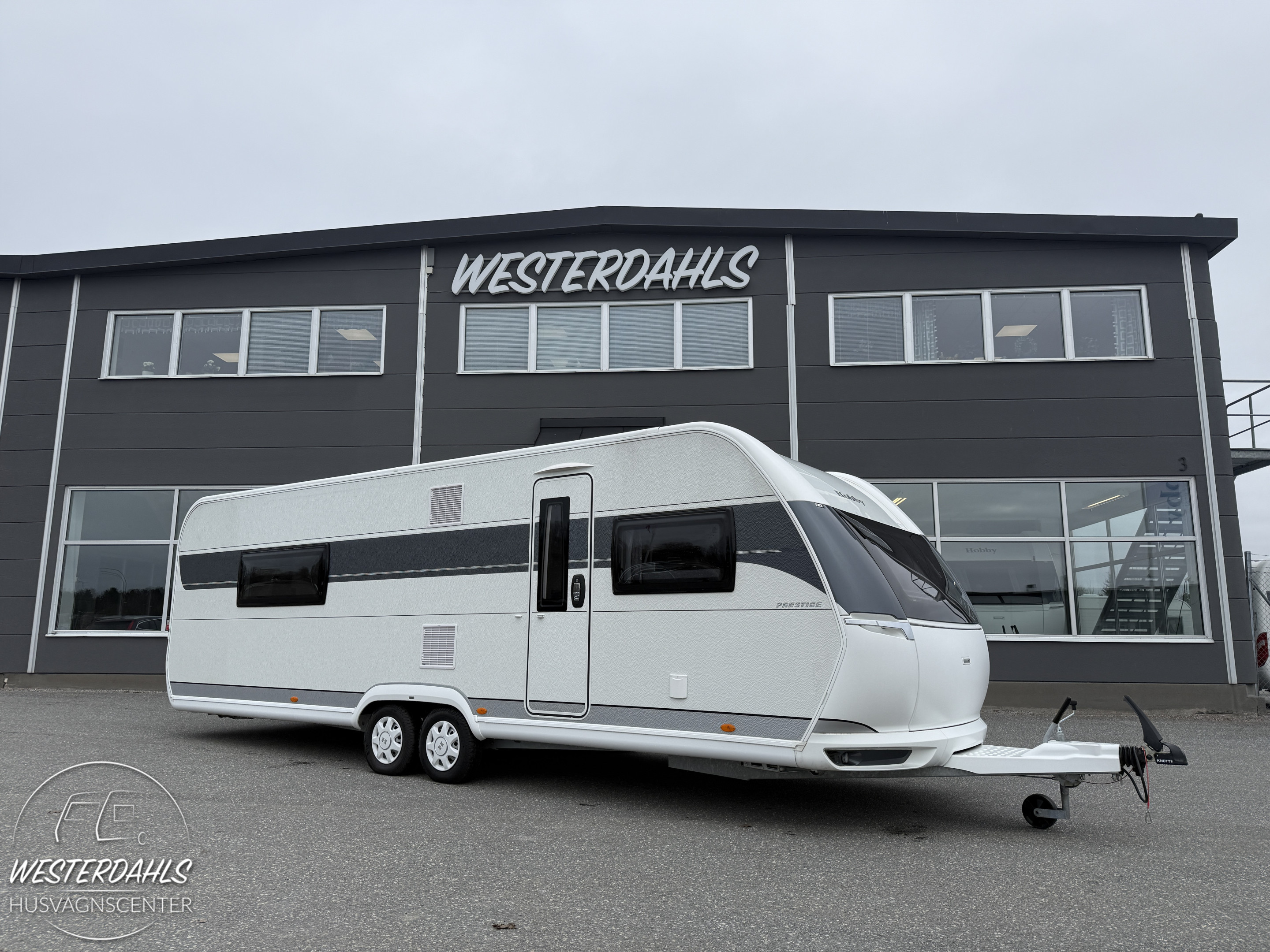 Produktbild 1 - Hobby HOBBY 720 WQC PRESTIGE (Alde, AC) 2022