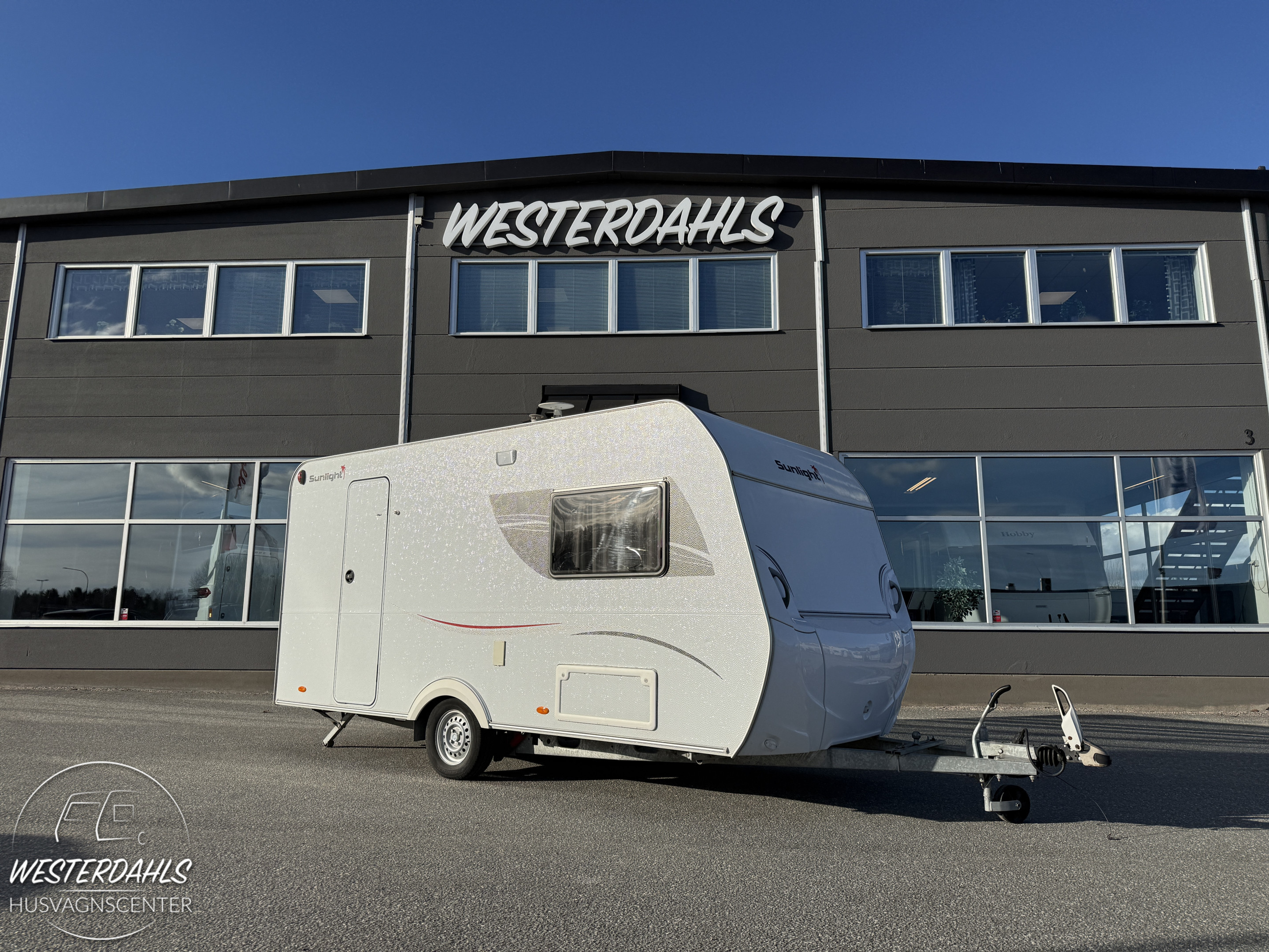 Produktbild 1 - SunLight C 42 njoy(1050 KG) 2015