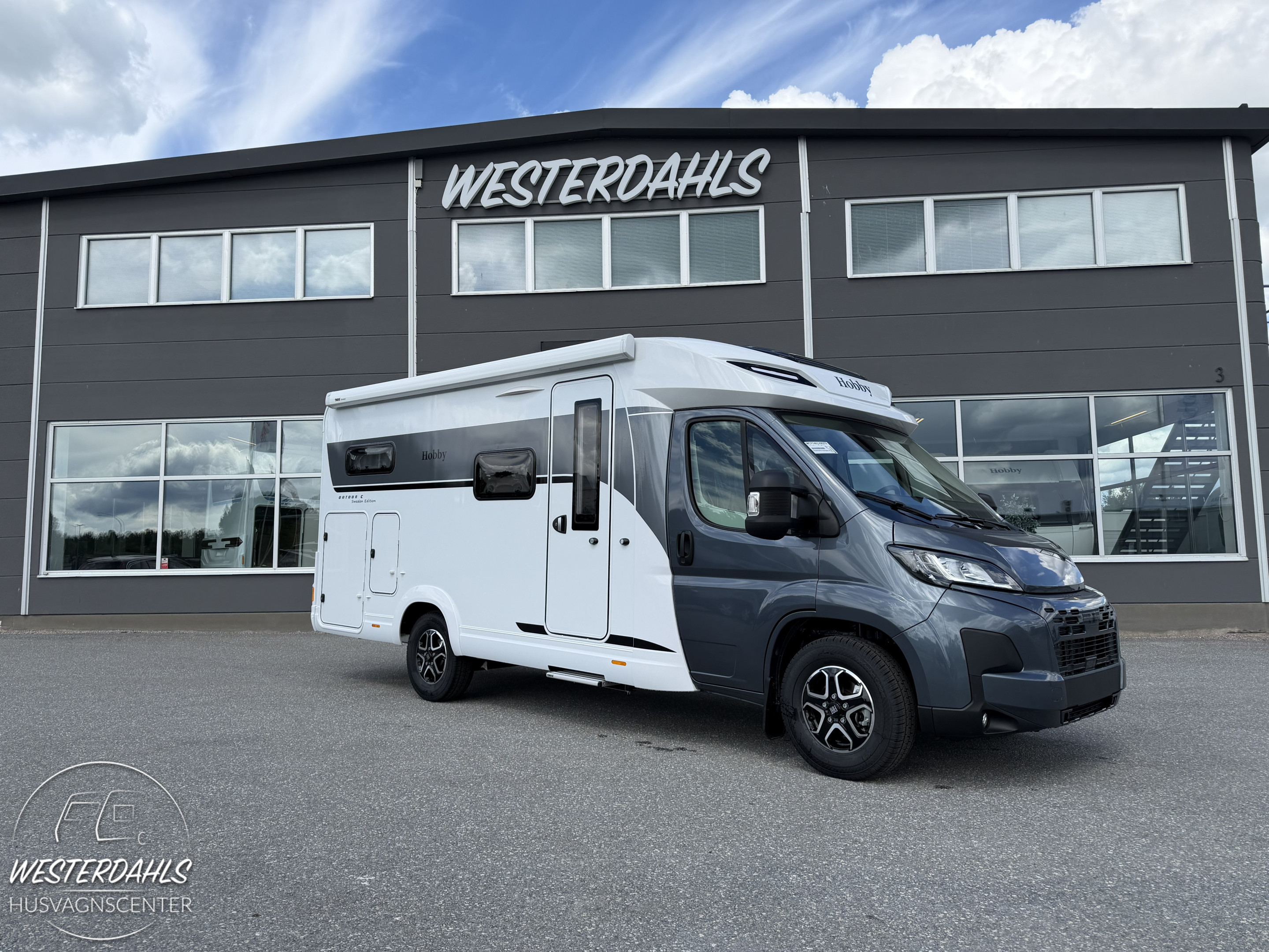 Produktbild 1 - Hobby ONTOUR C 680 GE - Sverigepaket (Skanbatt: Li