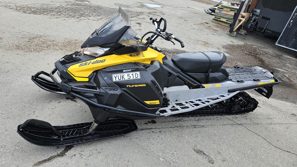 Produktbild 1 - Ski-doo TUNDRA LT 600 EFI 2022
