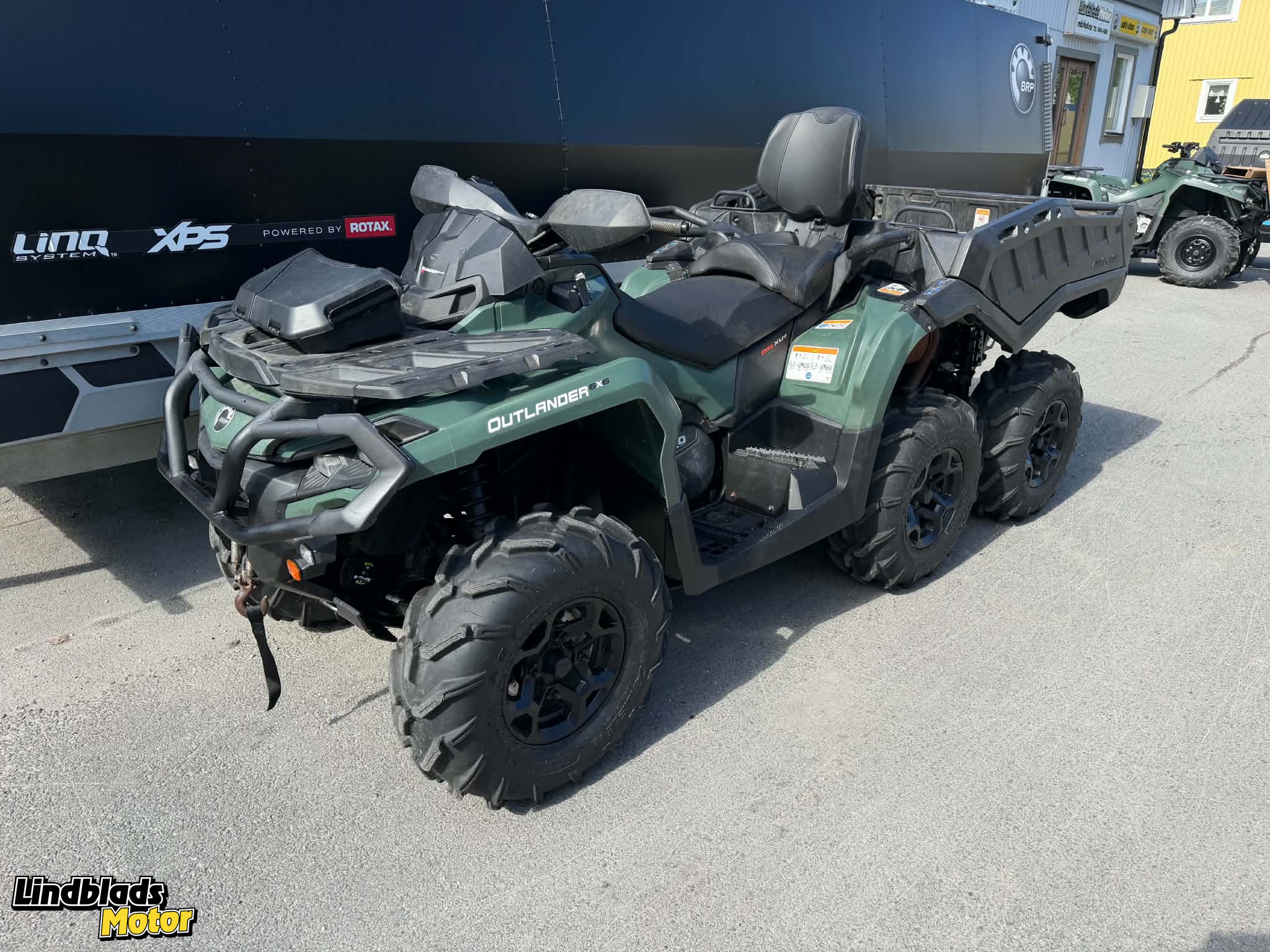 Produktbild 1 - Can-Am OUTLANDER MAX 6X6 XU+ T 650 2023