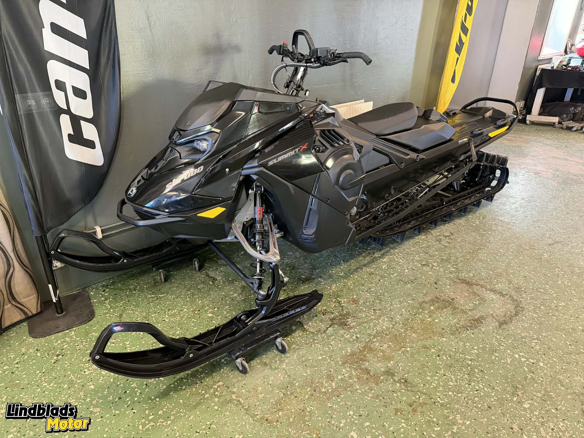 Produktbild 1 - Ski-doo Summit X 850 E-TEC 154in3900mm 3.0in 76mm 