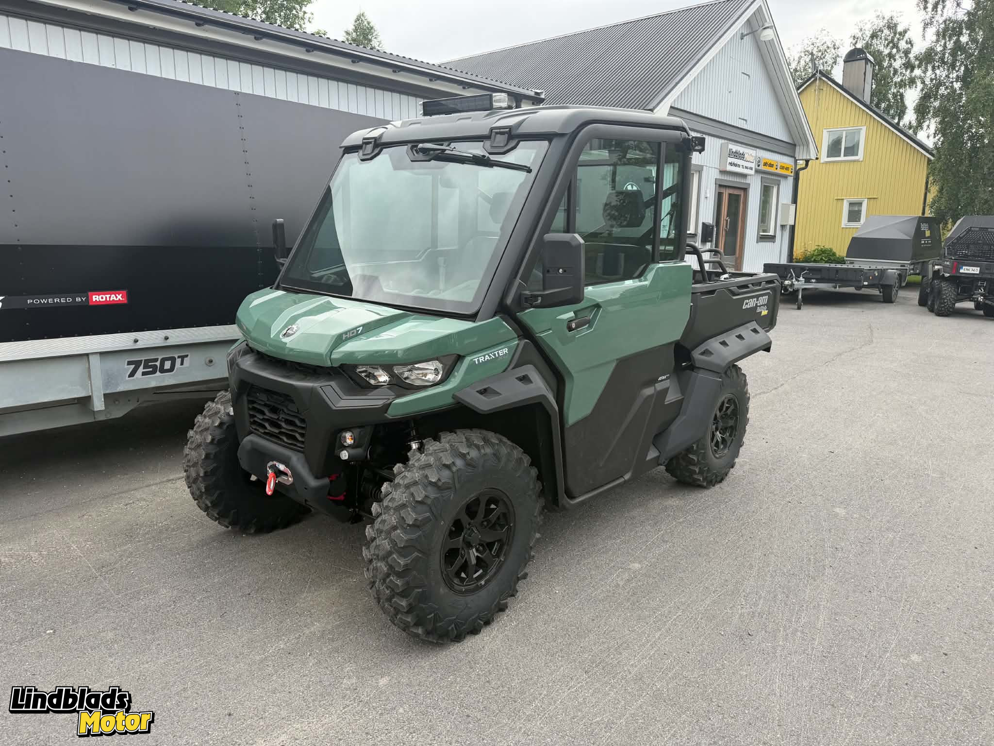 Produktbild 1 - Can-Am Traxter XU T HD7 Compass Green TB 2026