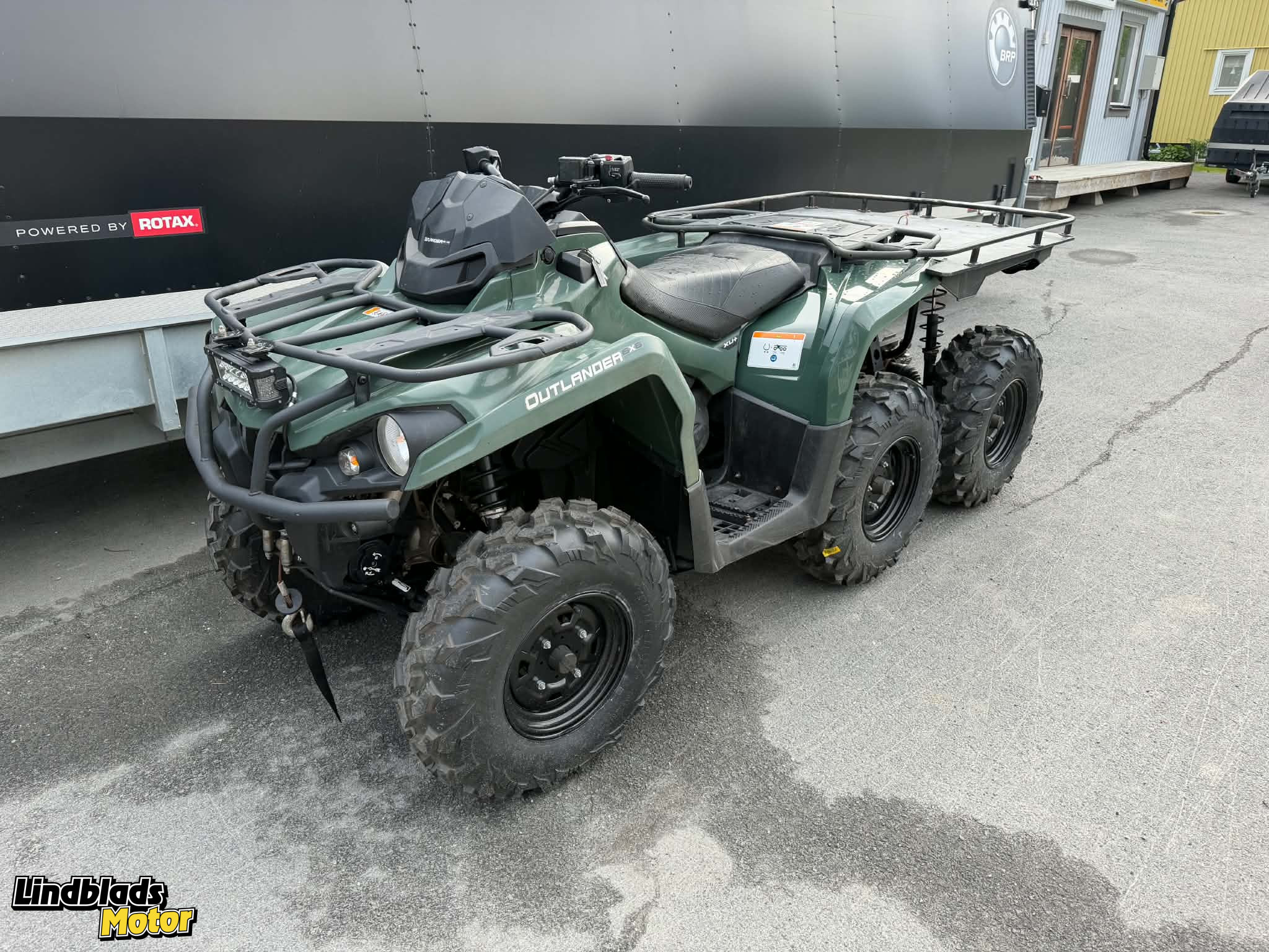 Produktbild 1 - Can-Am Outlander 6X6 XU+ T - Flat Bed 450 T3b - 60