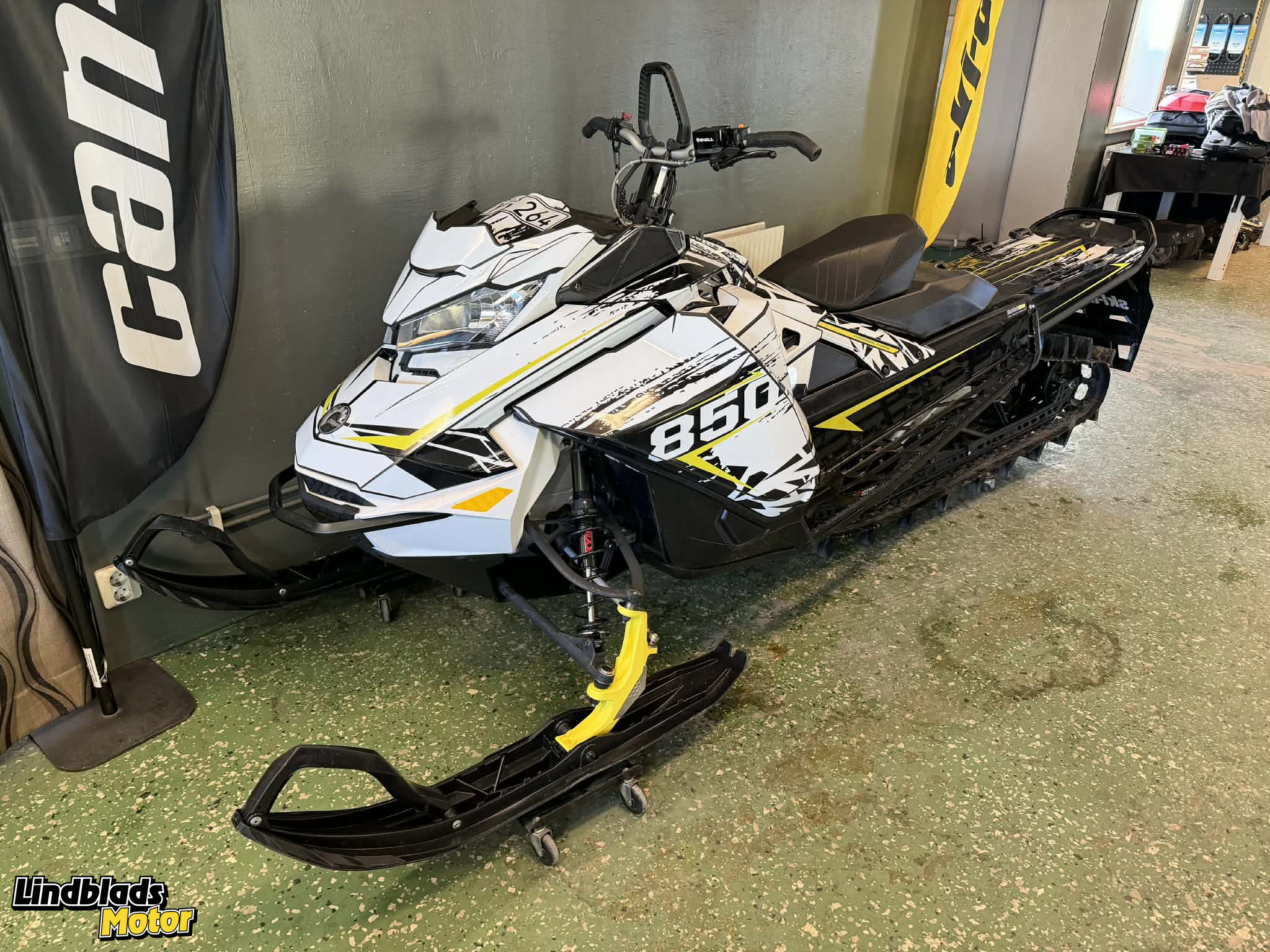 Produktbild 1 - Ski-doo SUMMIT X 154 850 m .SHOT 2018