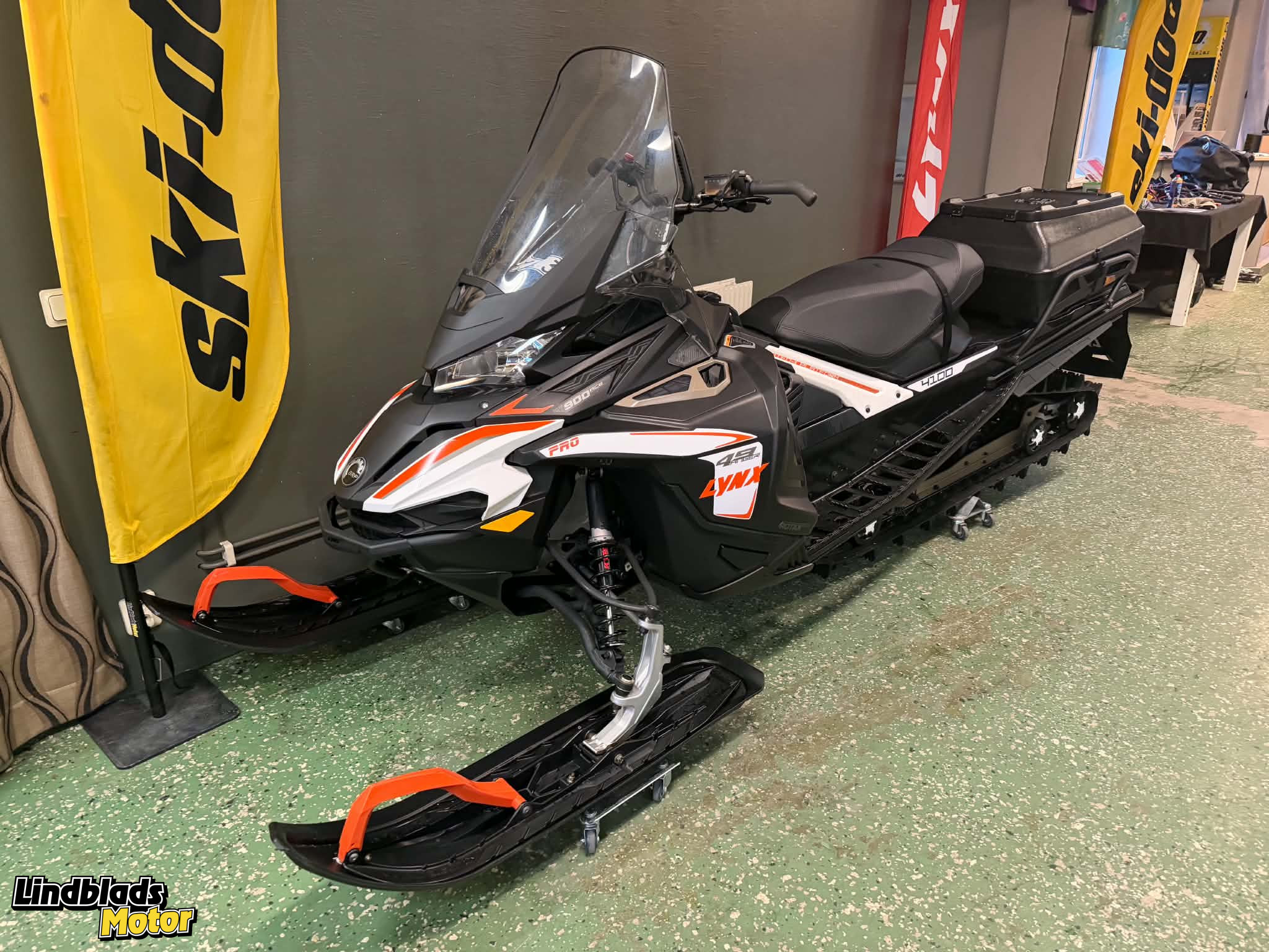 Produktbild 1 - Lynx 49 RANGER PRO 900 ACE 2019