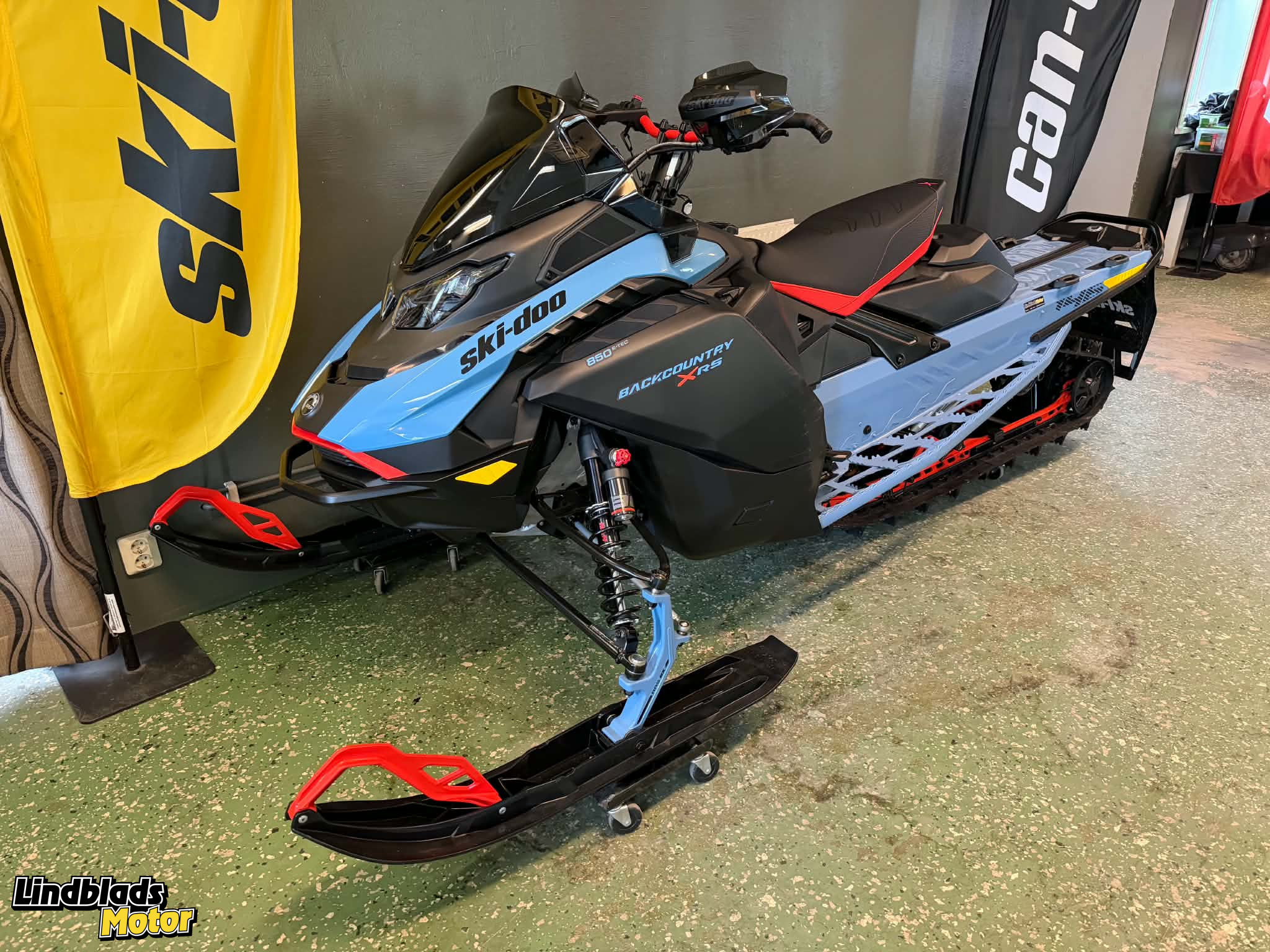 Produktbild 1 - Ski-doo BACKCOUNTRY XRS 850 E-TEC 1090mm Spårvidd 