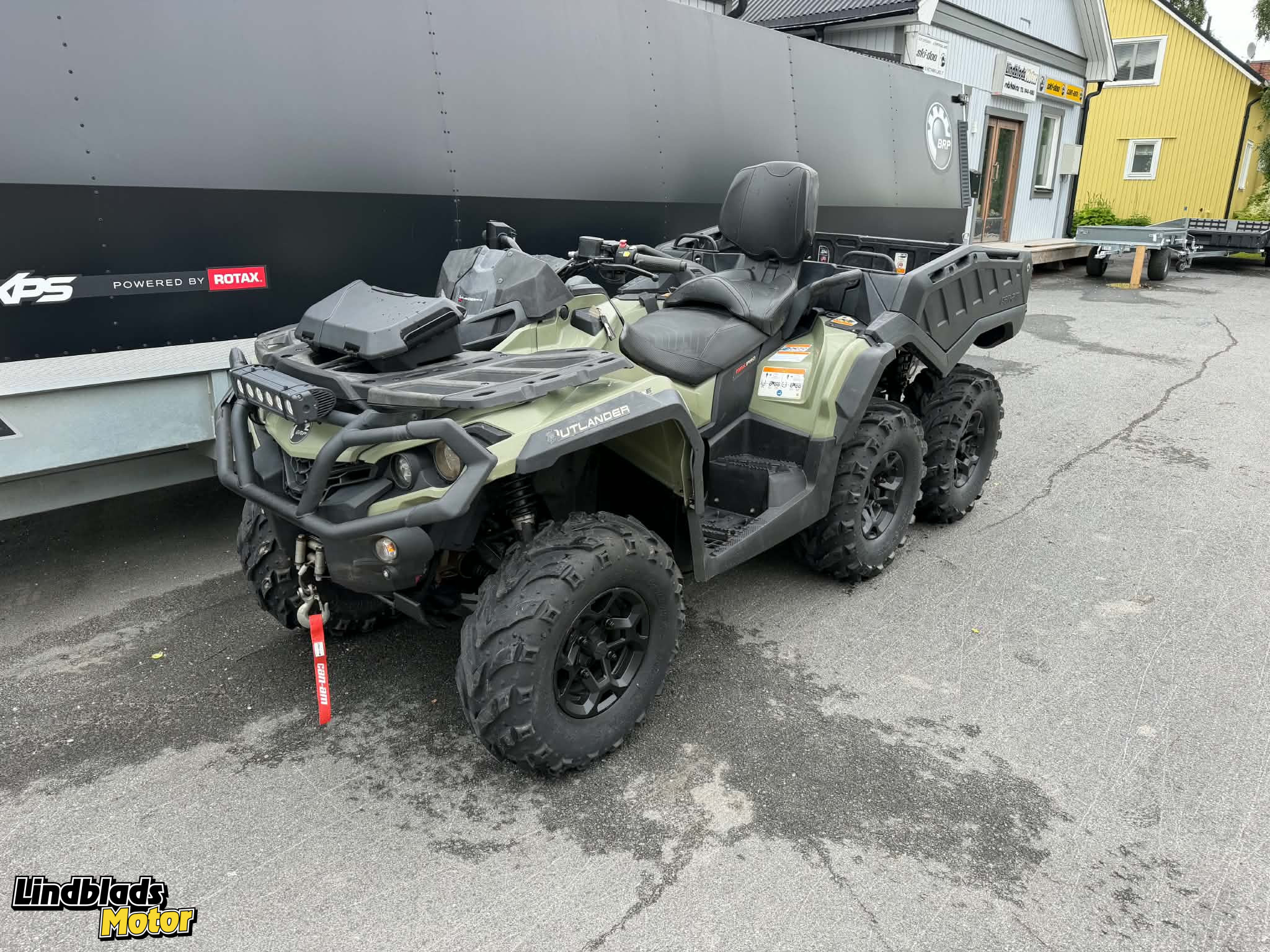Produktbild 1 - Can-Am OUTLANDER XU+ 650 MAX 6X6 2019