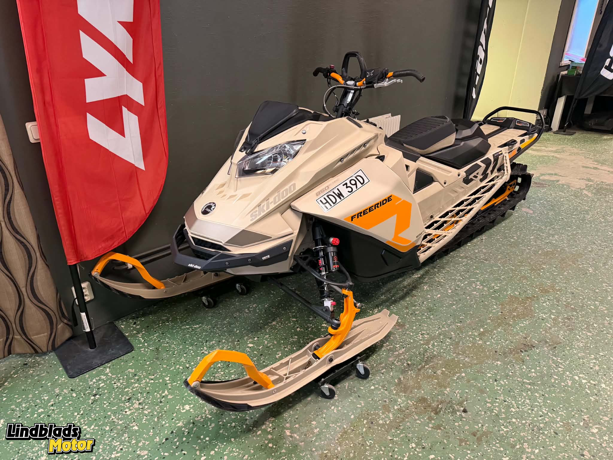 Produktbild 1 - Ski-doo FREERIDE STD 850 E-TEC 146 m. elstart 2022
