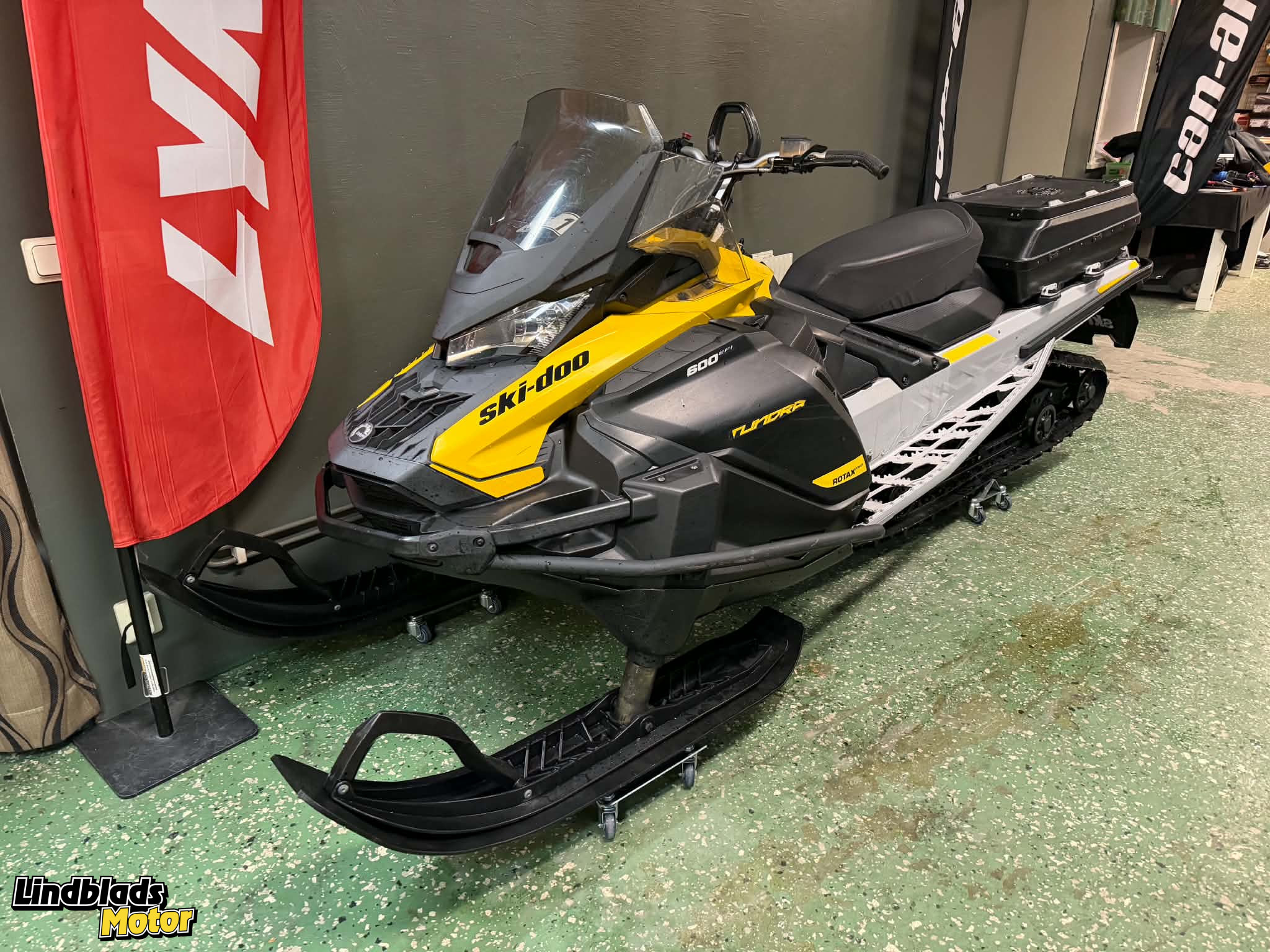Produktbild 1 - Ski-doo TUNDRA LT 600 EFI 2022