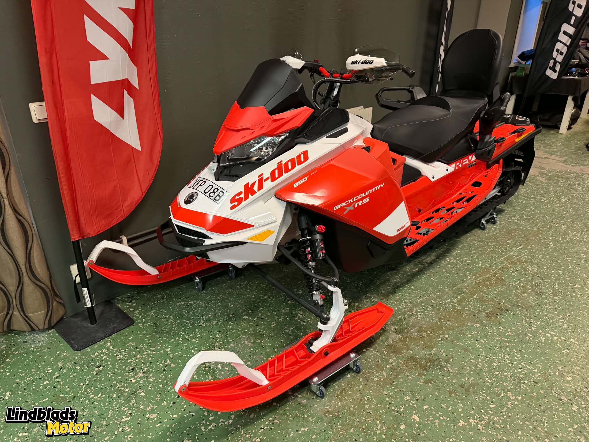 Produktbild 1 - Ski-doo RENEGADE BC XRS 850 m. dubbeldyna 2020