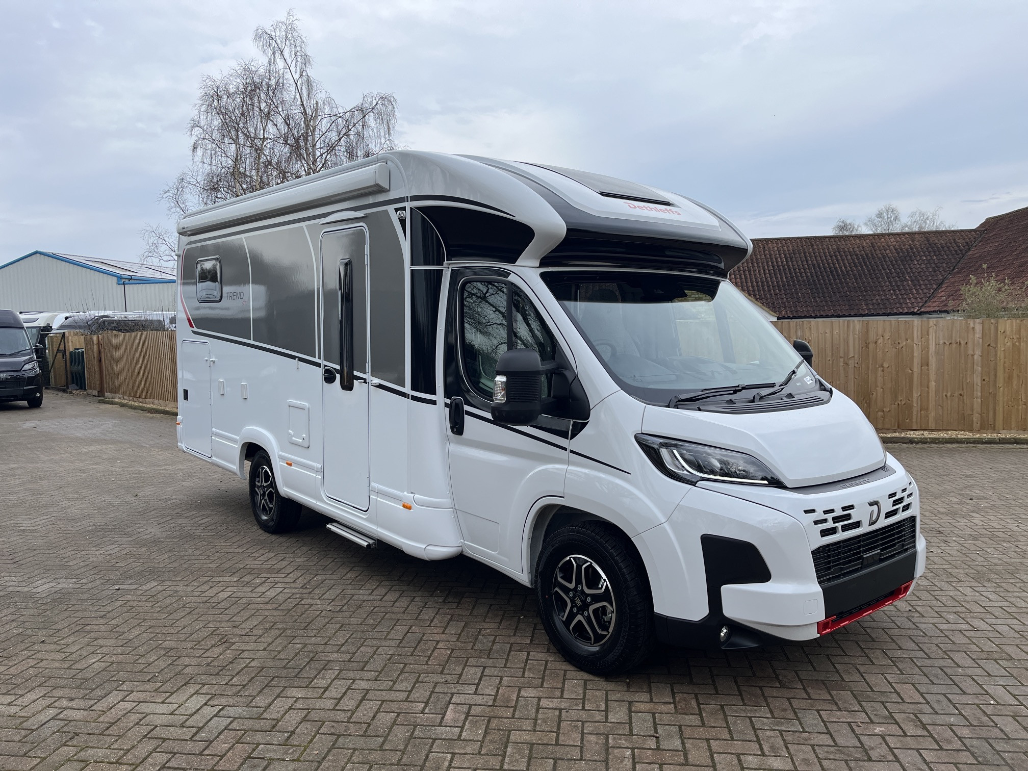 [general.product.image.short] 1 - Dethleffs Trend T6817 EB 2024