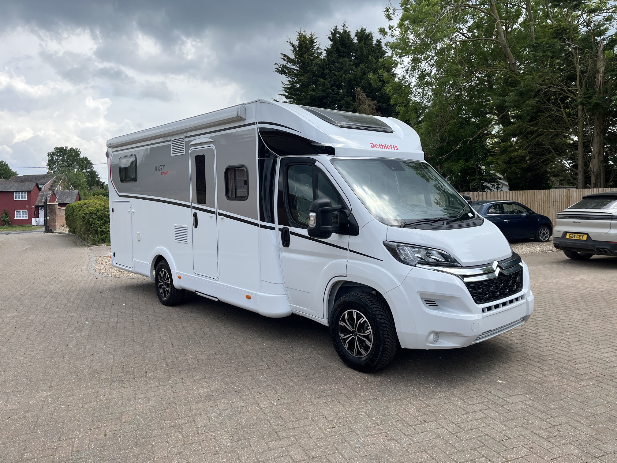 [general.product.image.short] 1 - Dethleffs Just Camp T7052 EBL 2024