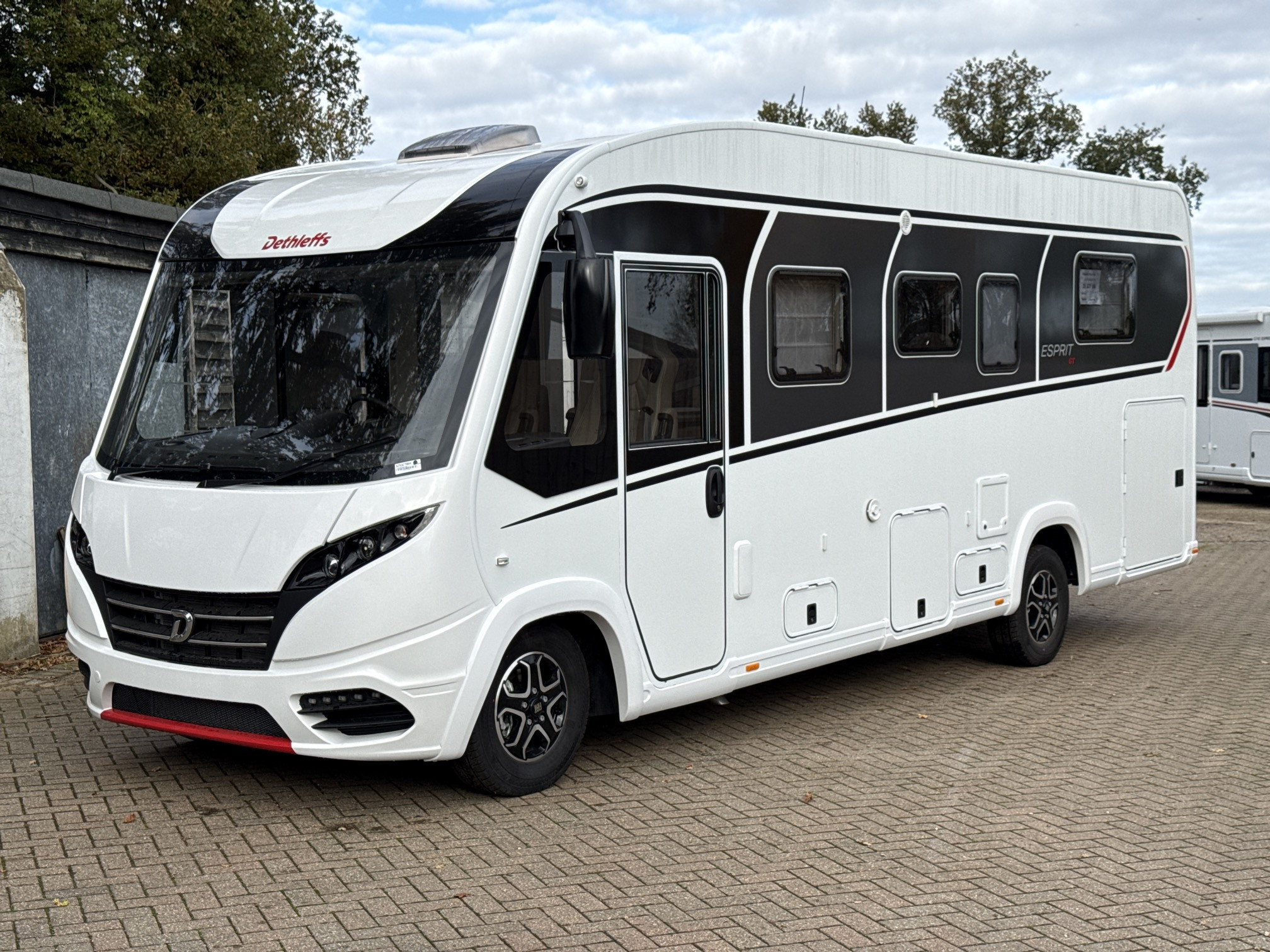 [general.product.image.short] 1 - Dethleffs Esprit I7150-2 DBL 2025