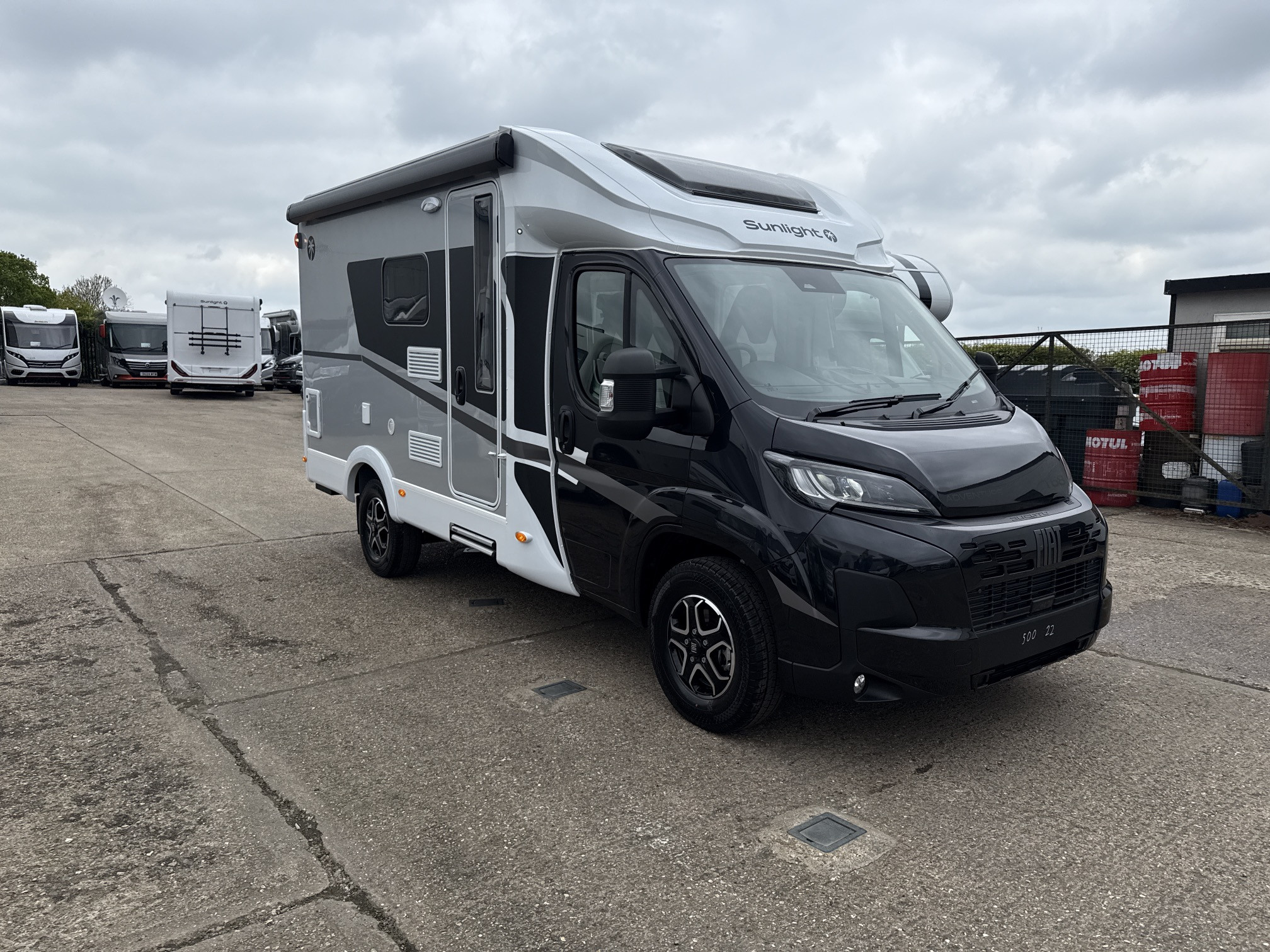 [general.product.image.short] 1 - Sunlight T58 Adventure Edition 2025