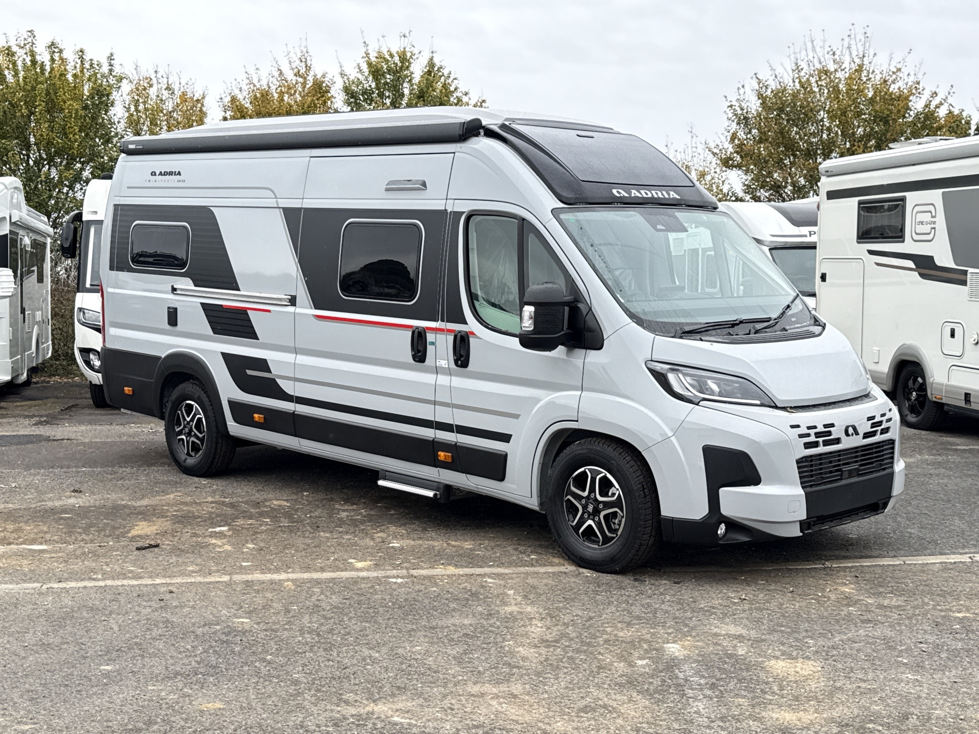 [general.product.image.short] 1 - Adria TWIN SPORTS 640 SLB 2025