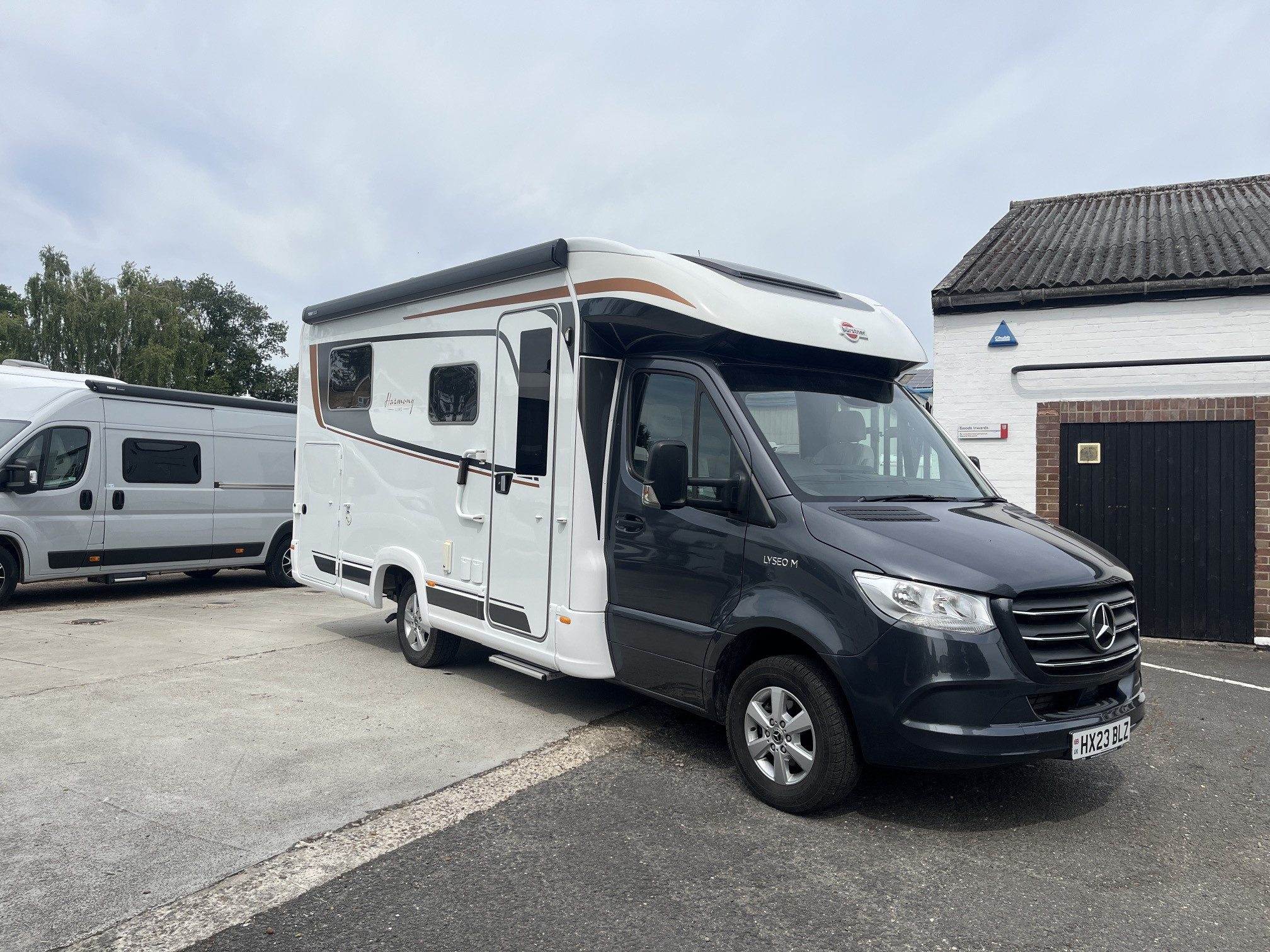 [general.product.image.short] 1 - Burstner Lyseo M Harmony Line 690 G 2023