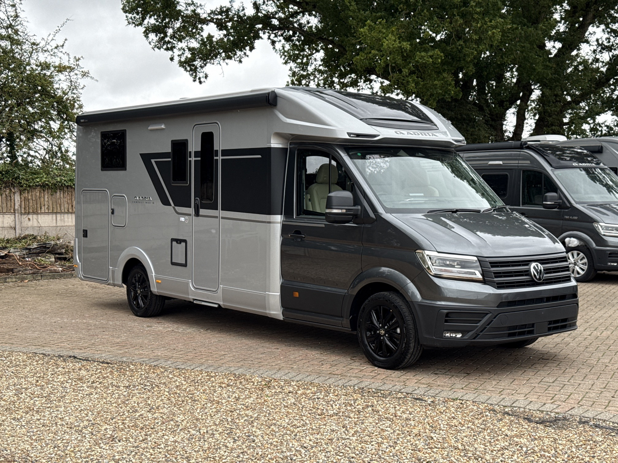 [general.product.image.short] 1 - Adria COMPACT MAX DL 2025