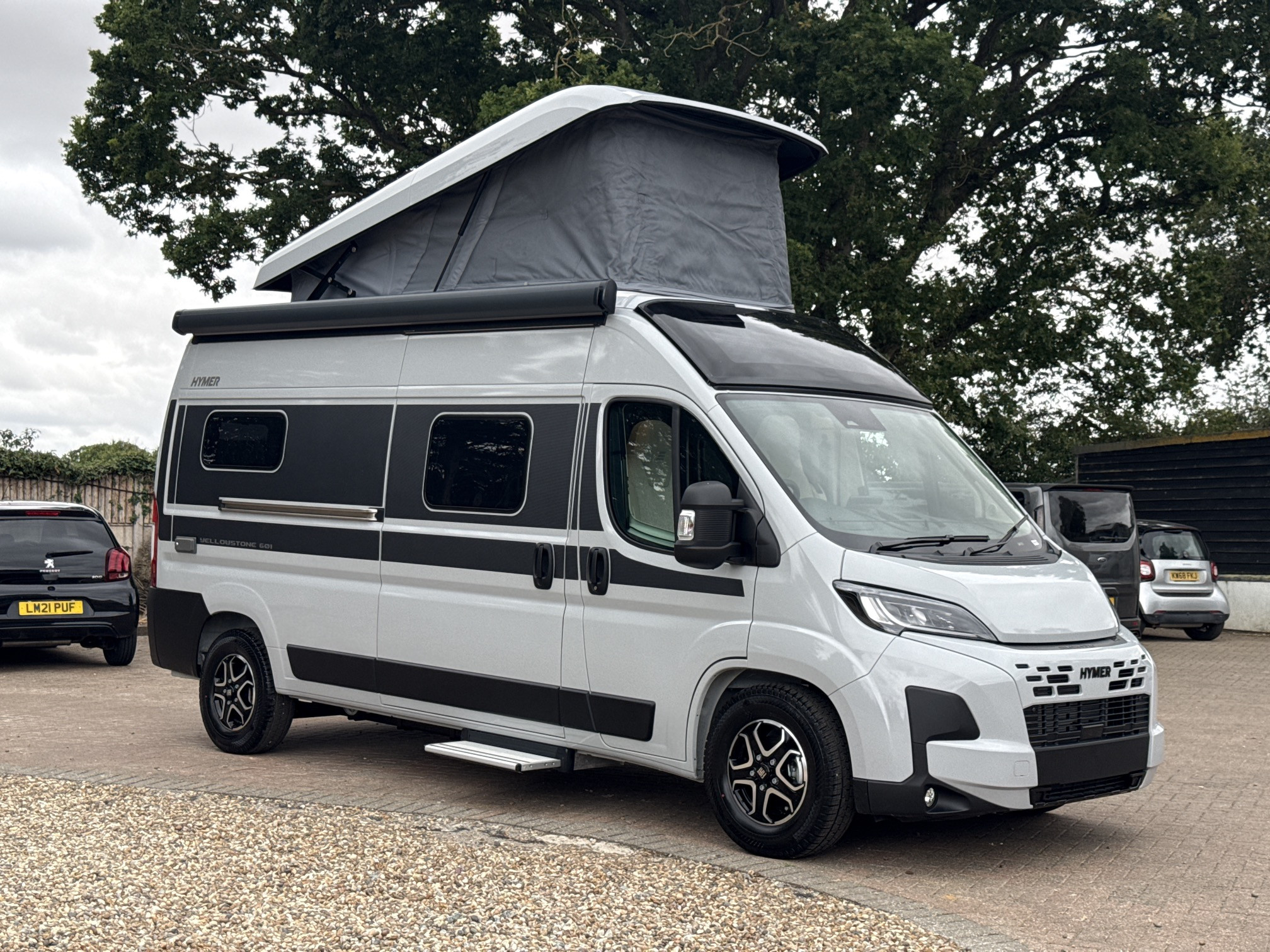 [general.product.image.short] 1 - Hymer Yellowstone 601 2026