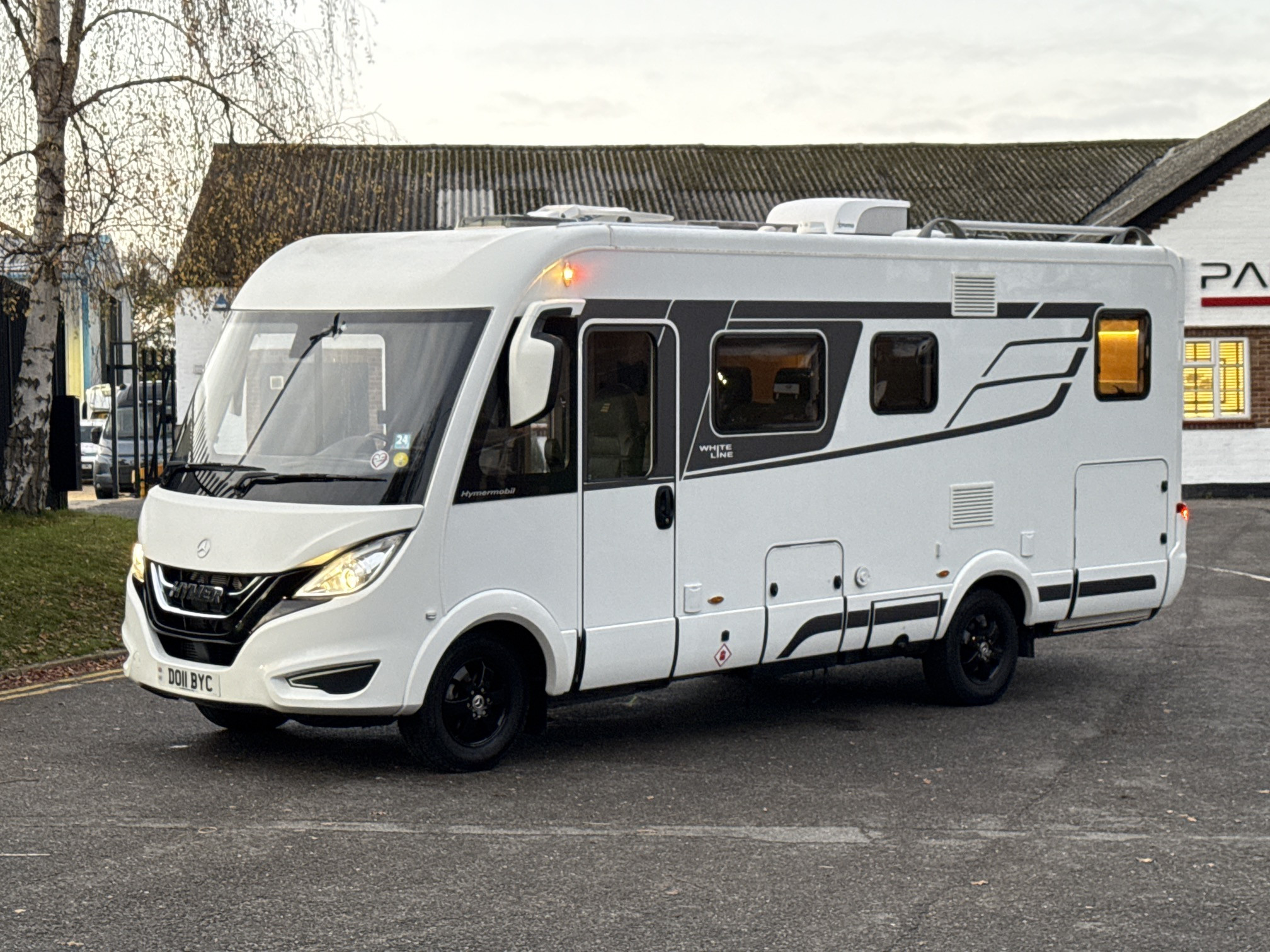 [general.product.image.short] 1 - Hymer B Class Modern Comfort BMC-I600 2021