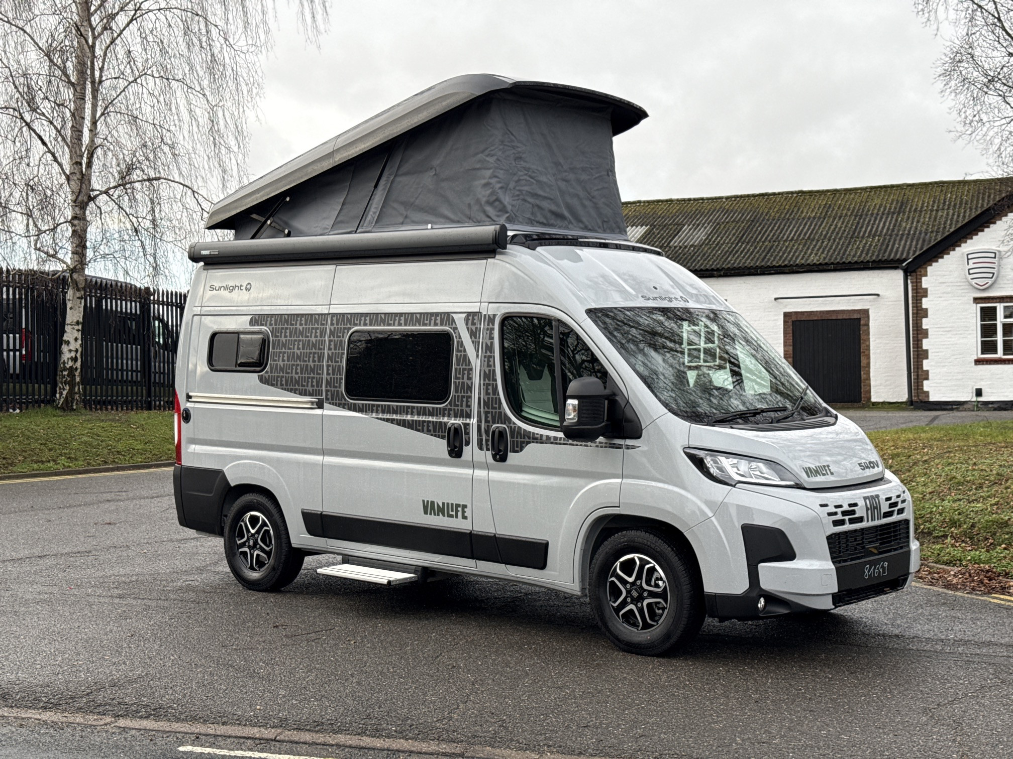 [general.product.image.short] 1 - Sunlight Cliff 540 Vanlife 2026