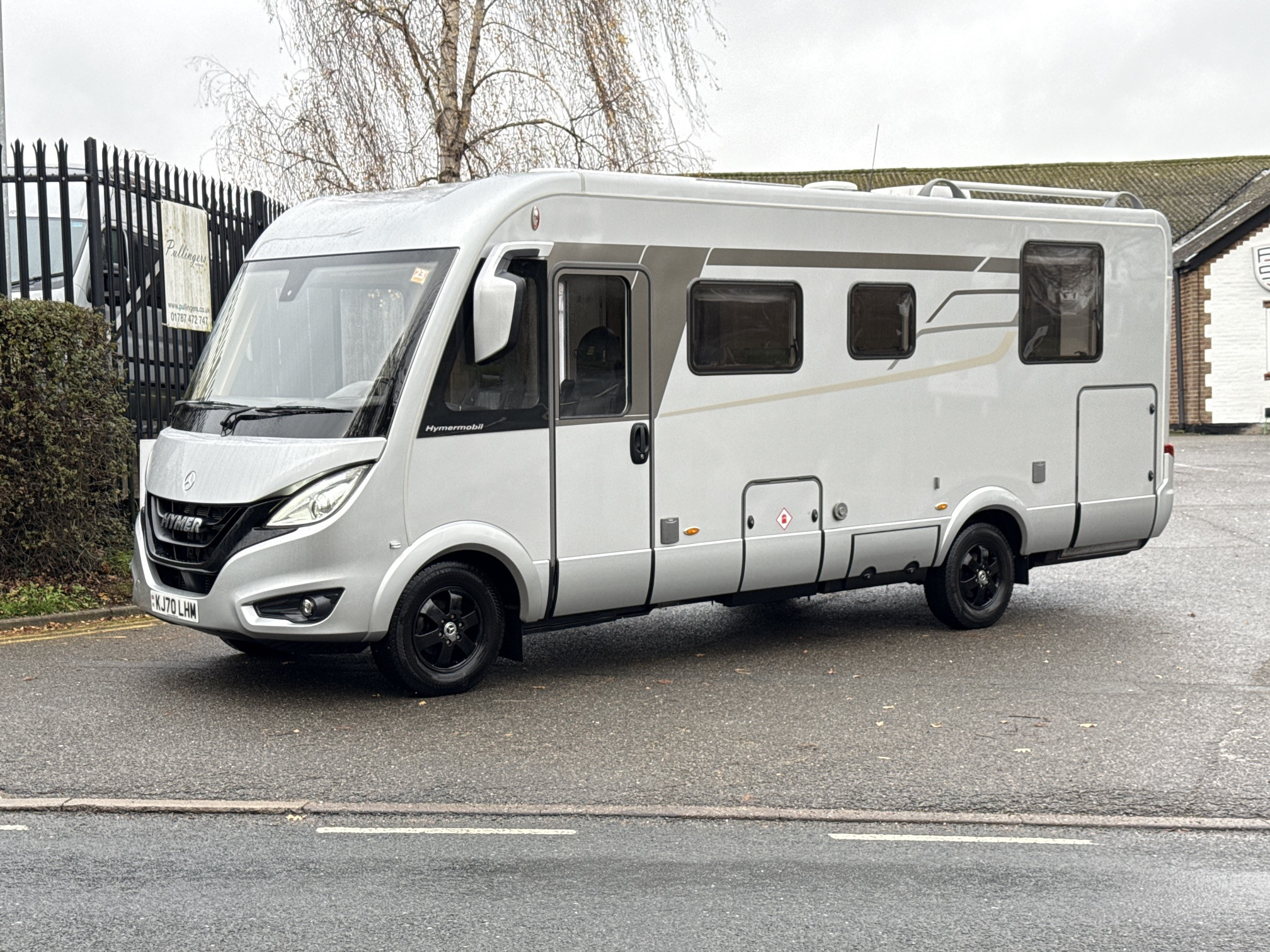 [general.product.image.short] 1 - Hymer B Class Modern Comfort BMC-I690 2021