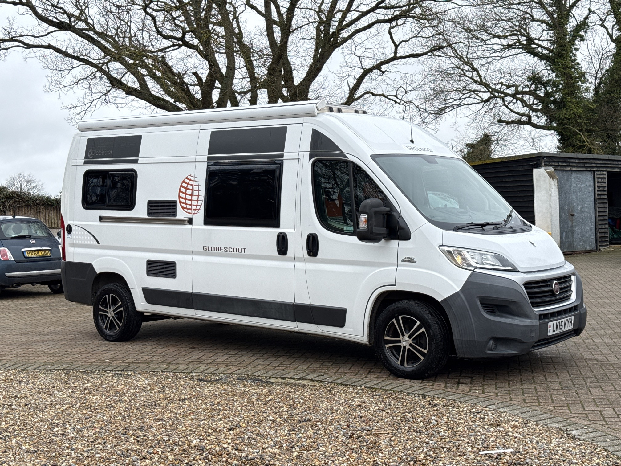 [general.product.image.short] 1 - Globecar Globescout 2015