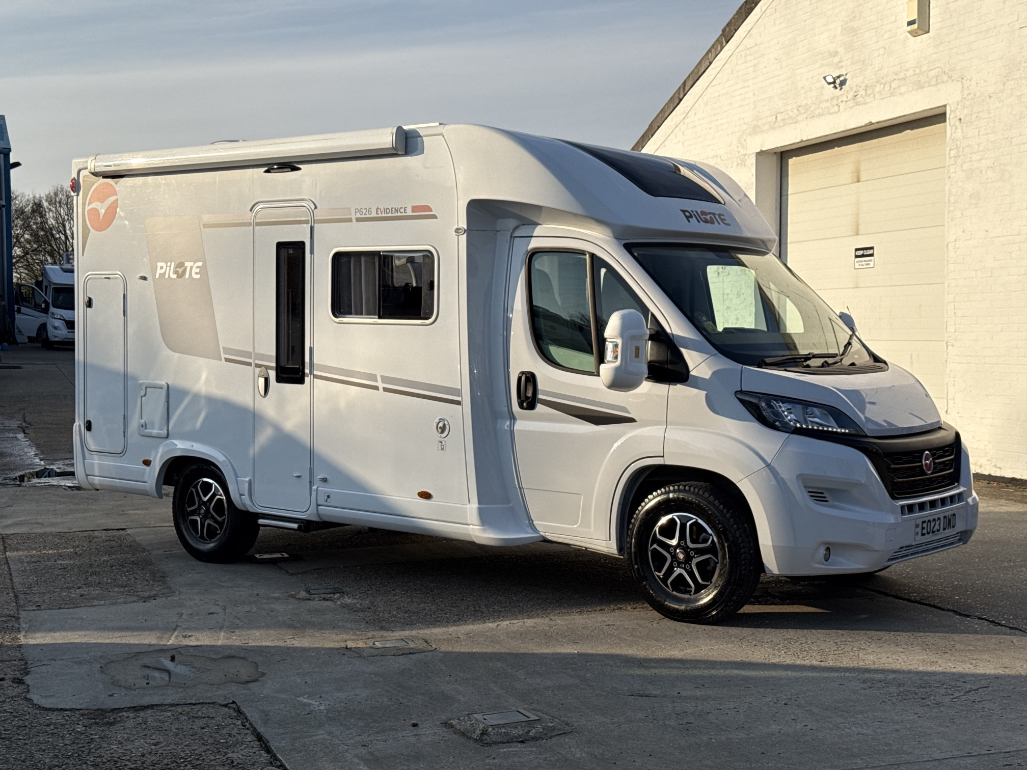 [general.product.image.short] 1 - Pilote P626D 2023