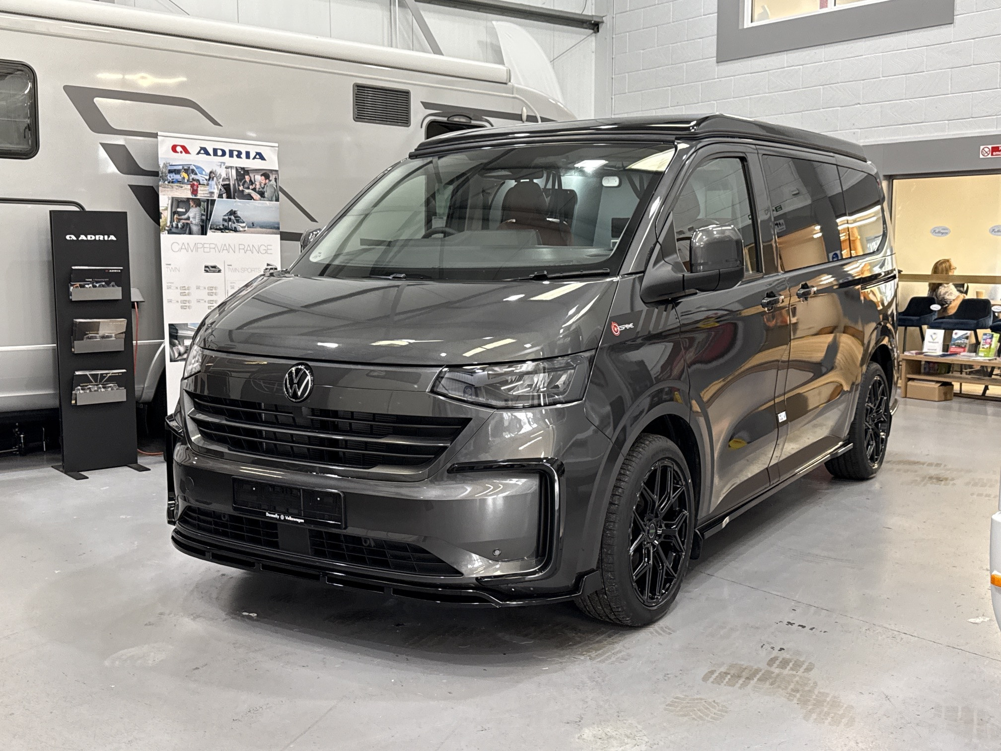 [general.product.image.short] 1 - Bespoke Explore VW Transporter T7 Camper Van 2026