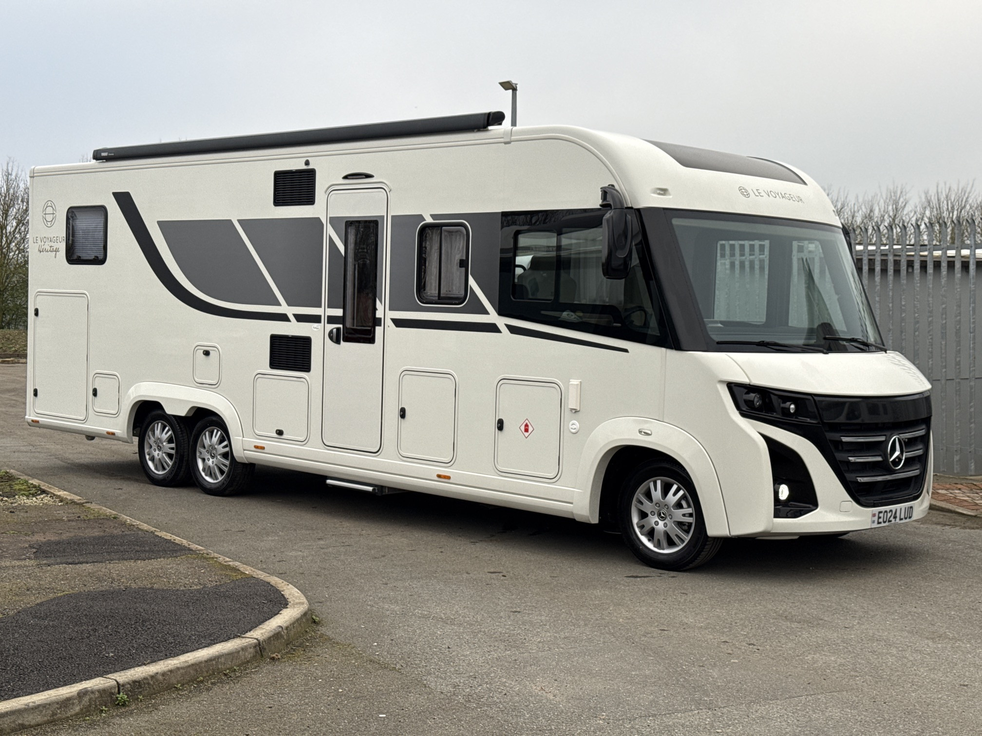 [general.product.image.short] 1 - Le Voyageur Heritage LVXH 8.7 GJF 2024