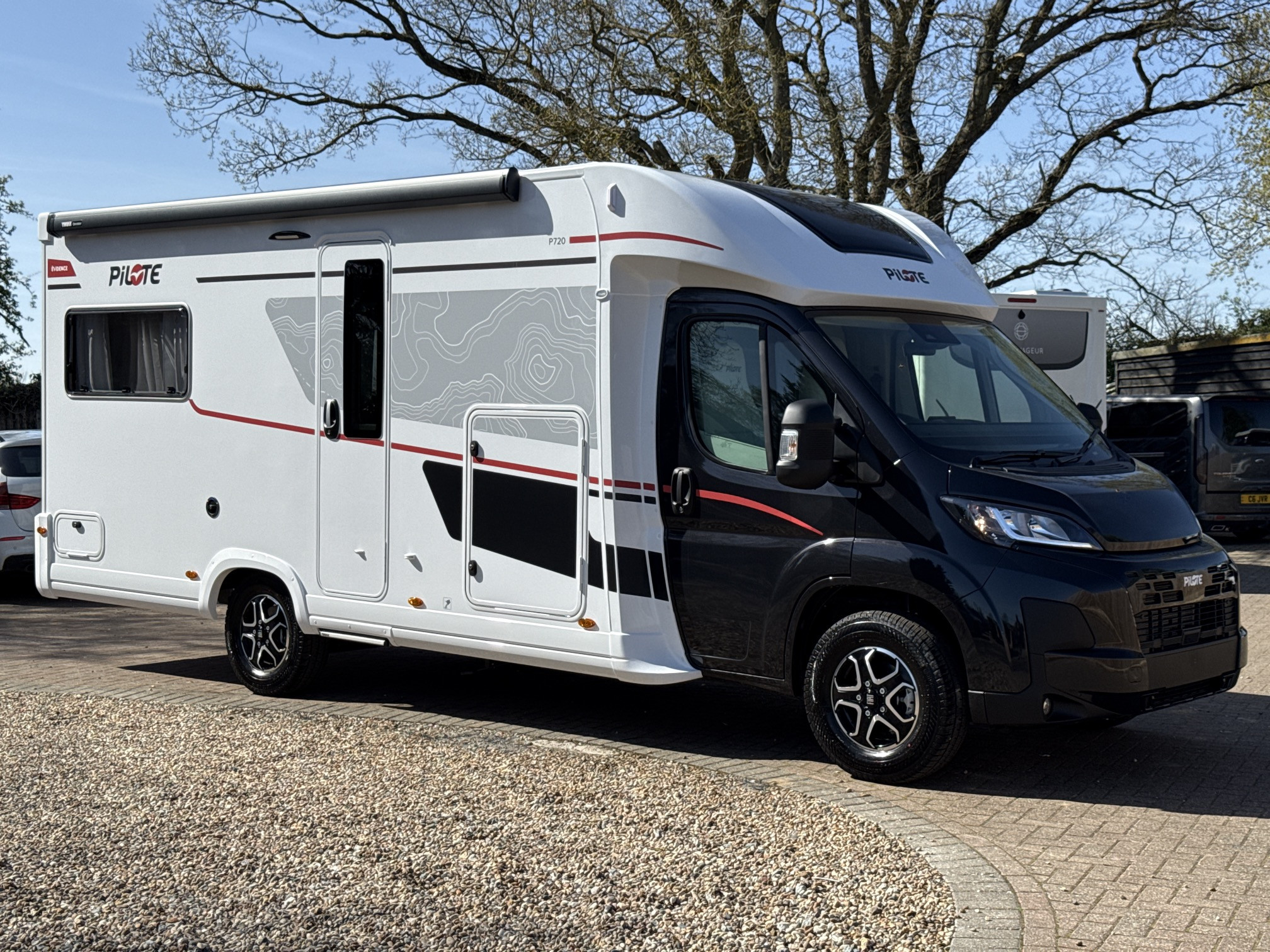 [general.product.image.short] 1 - Pilote P720U Evidence 2026