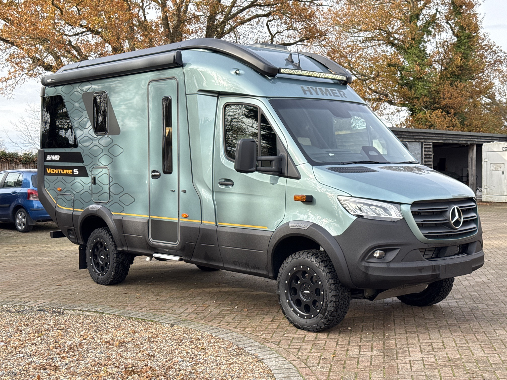 [general.product.image.short] 1 - Hymer Venture S 2026