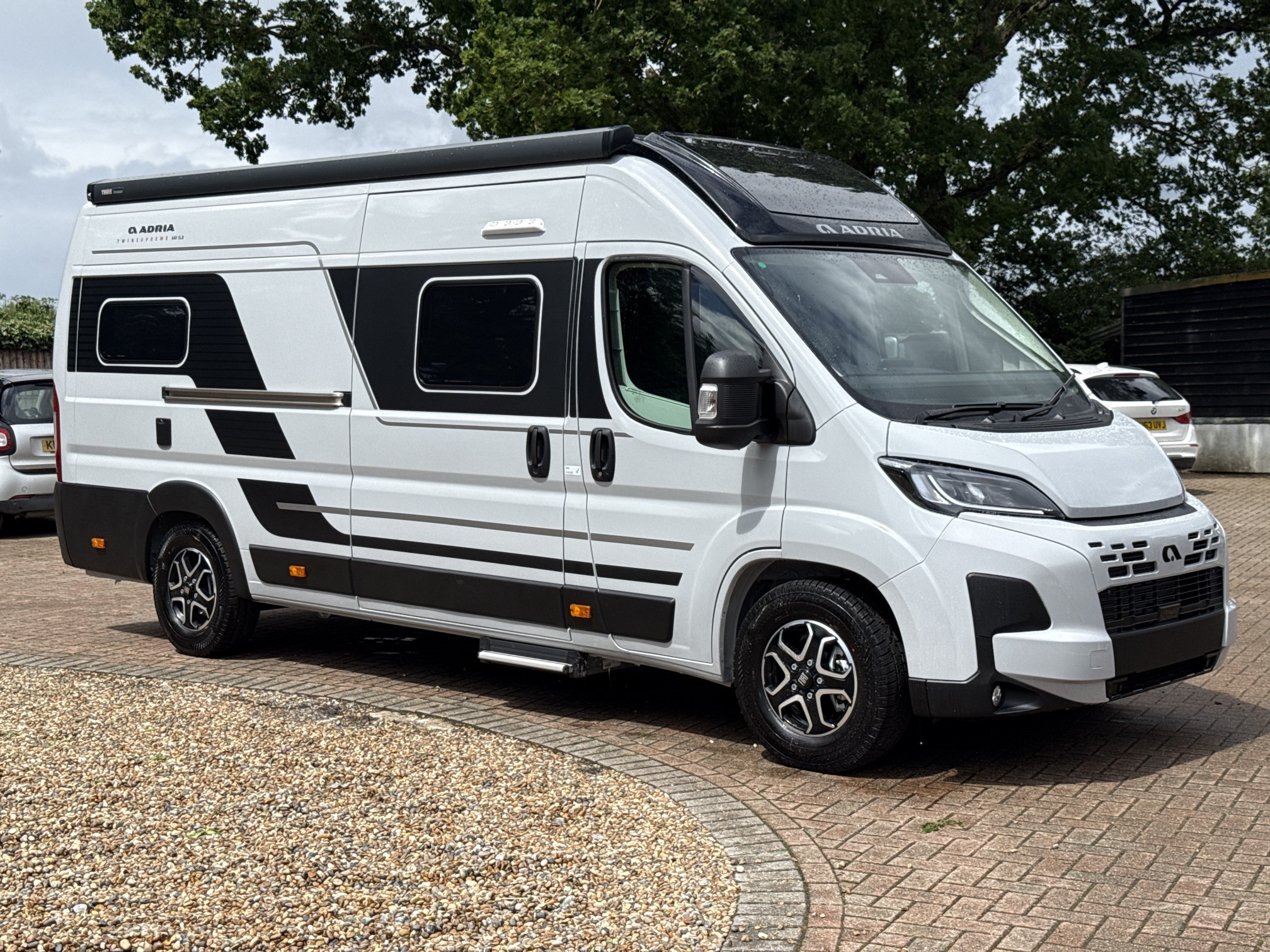 [general.product.image.short] 1 - Adria TWIN SUPREME 640 SLB  2026